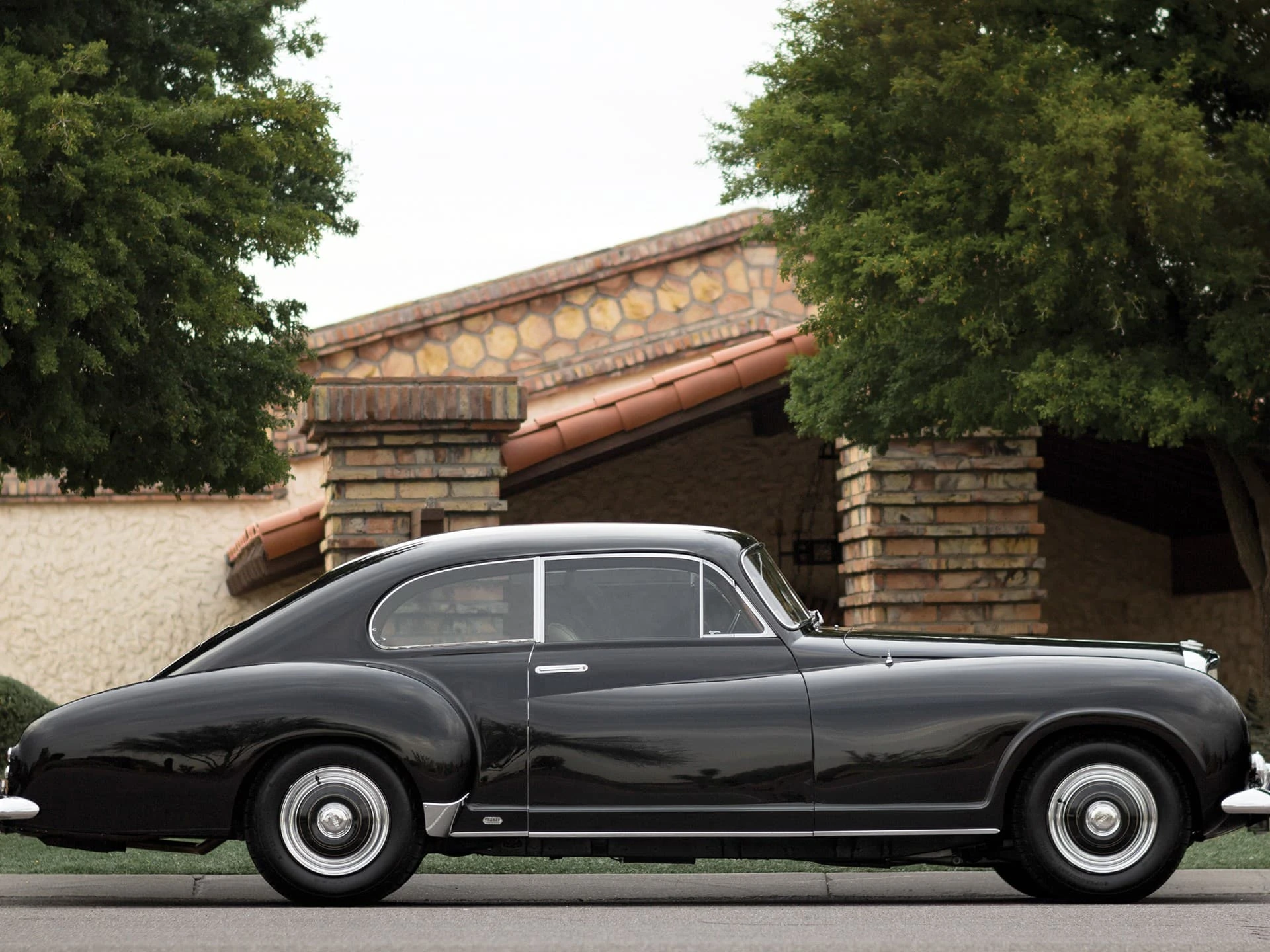Bentley Continental Type R Franay 1954 17