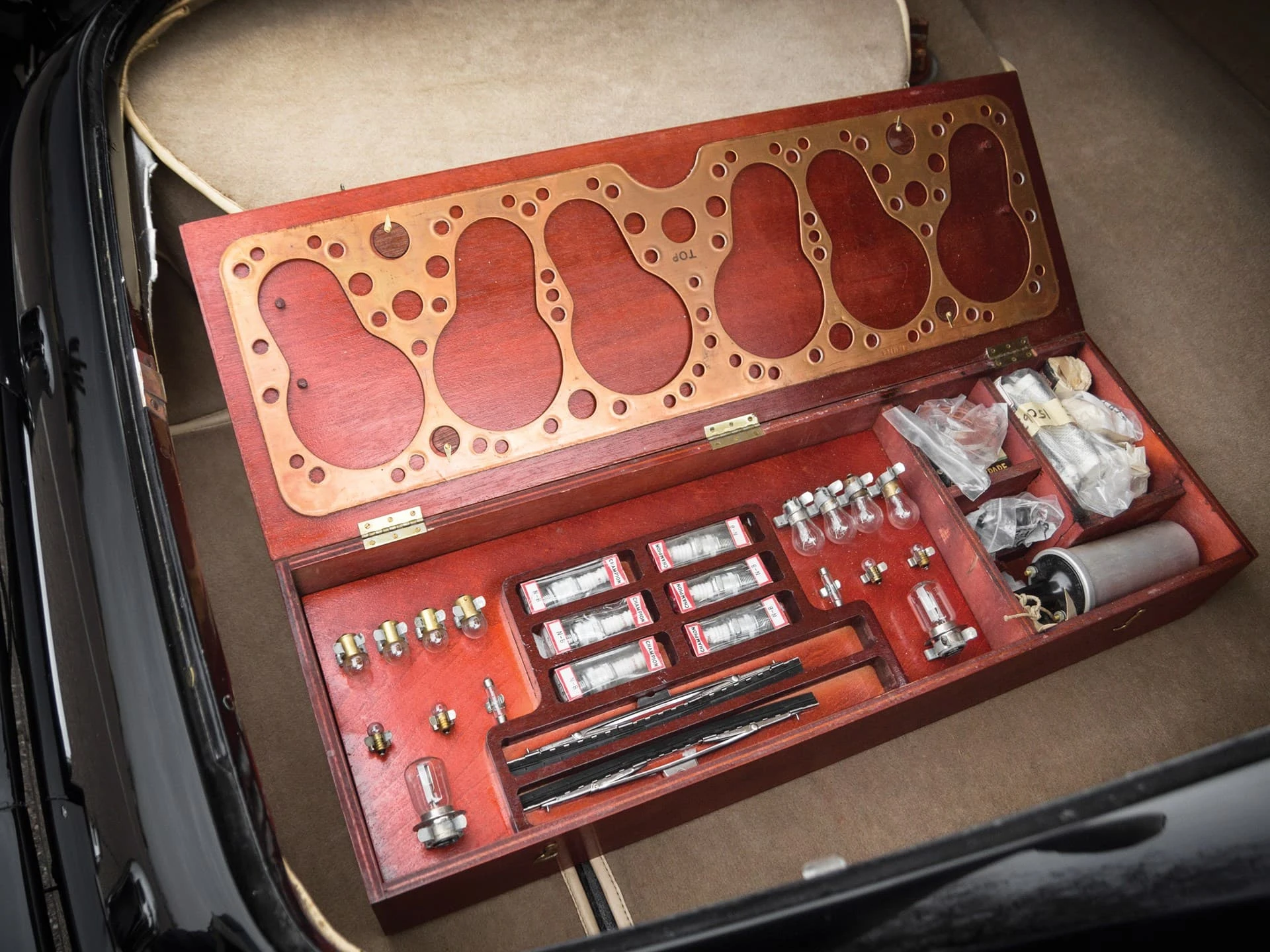 Bentley Continental Type R Franay 1954 29