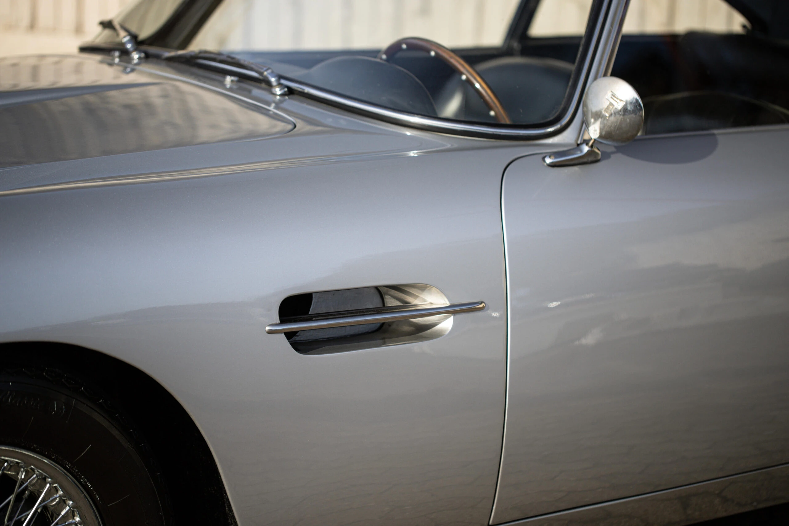 DB4 Series II Saloon 1960 14