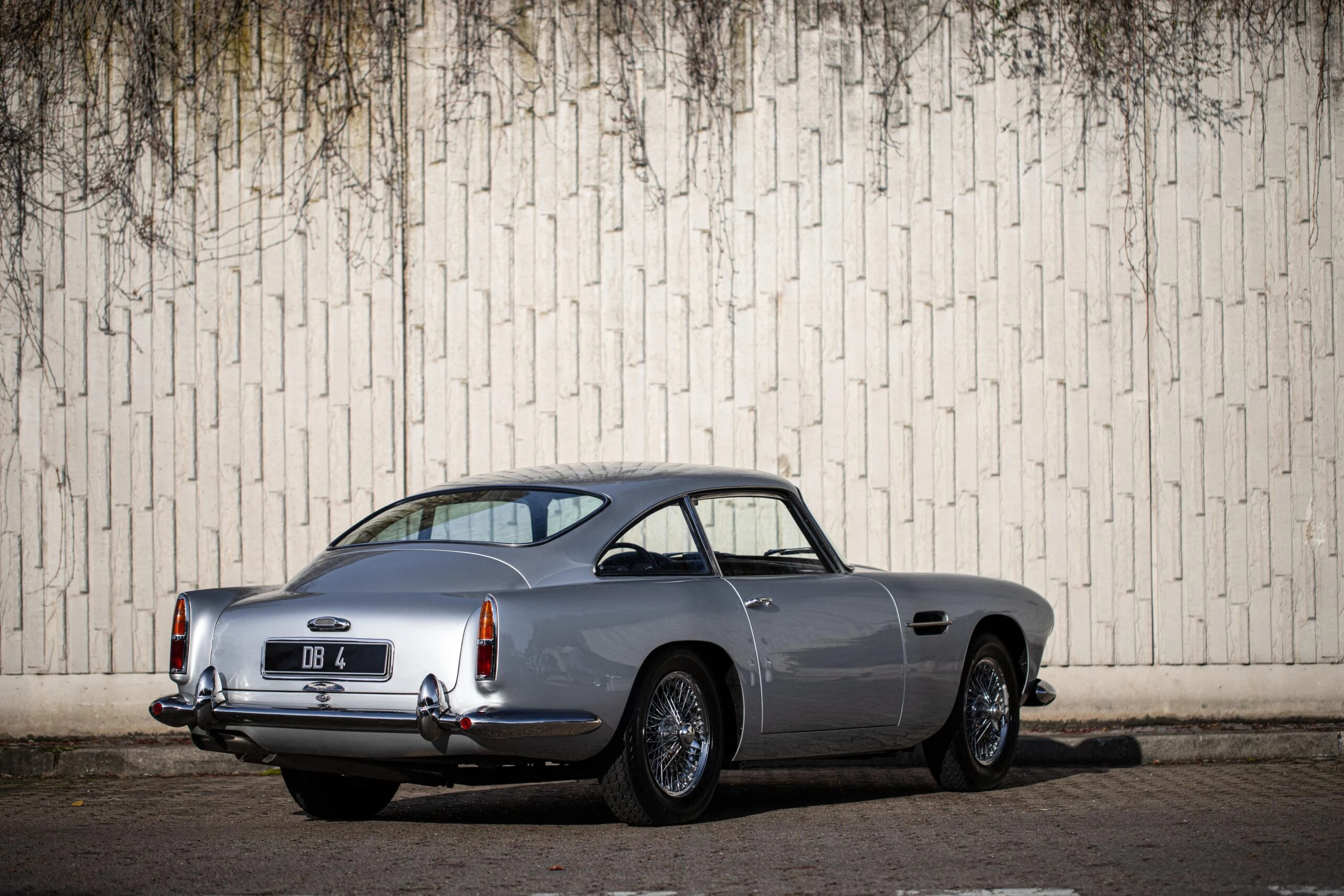 DB4 Series II Saloon 1960 2