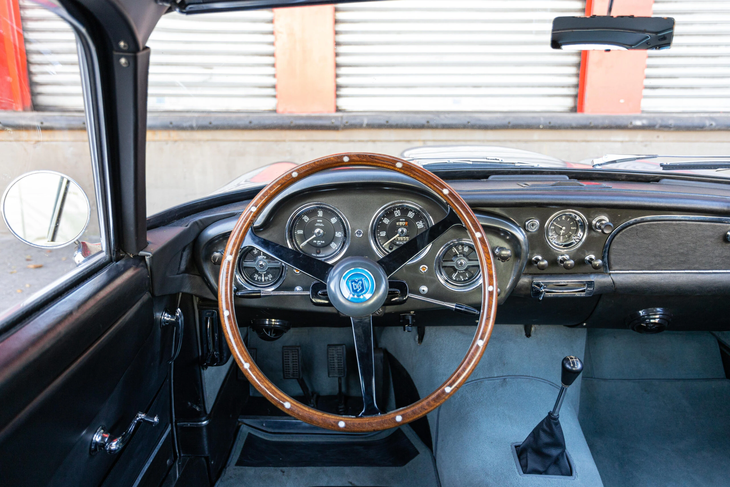 DB4 Series II Saloon 1960 29