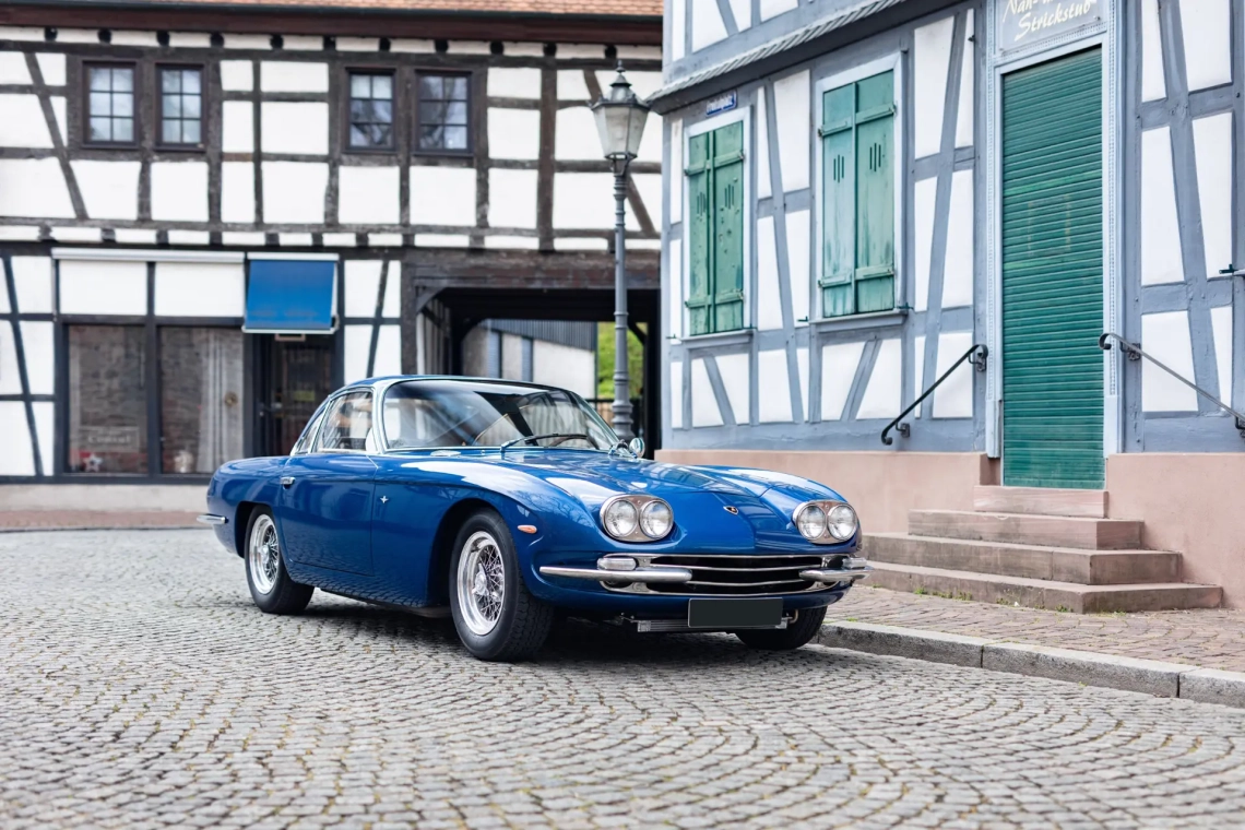 Lamborghini 400 GT 2+2 (Touring) - 1967 -01