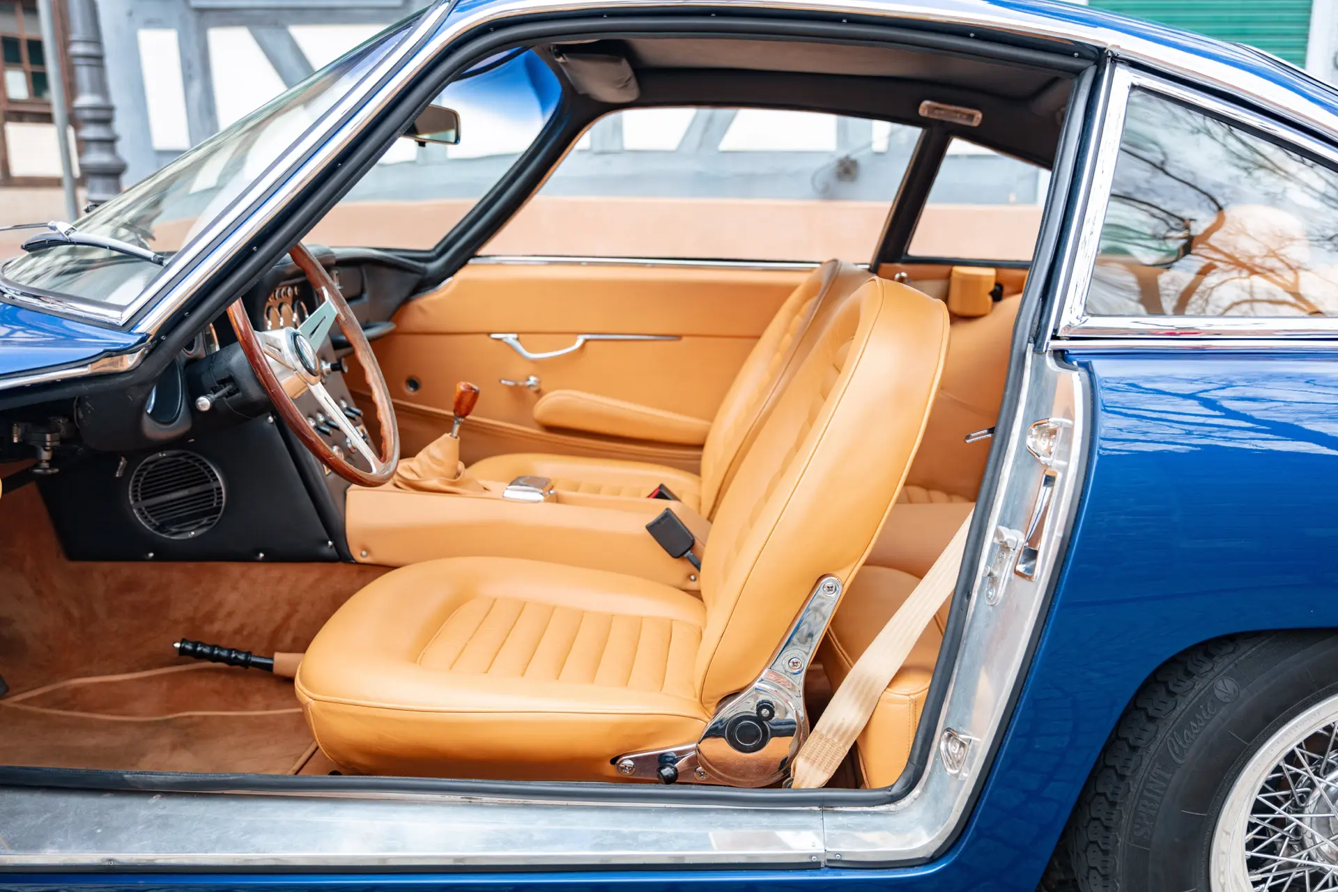 Lamborghini 400 GT 2+2 (Touring) - 1967 -09