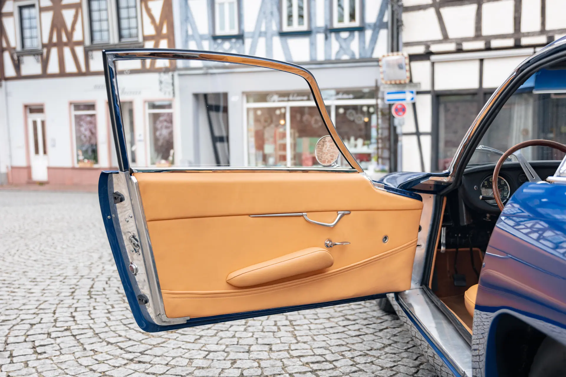 Lamborghini 400 GT 2+2 (Touring) - 1967 -11