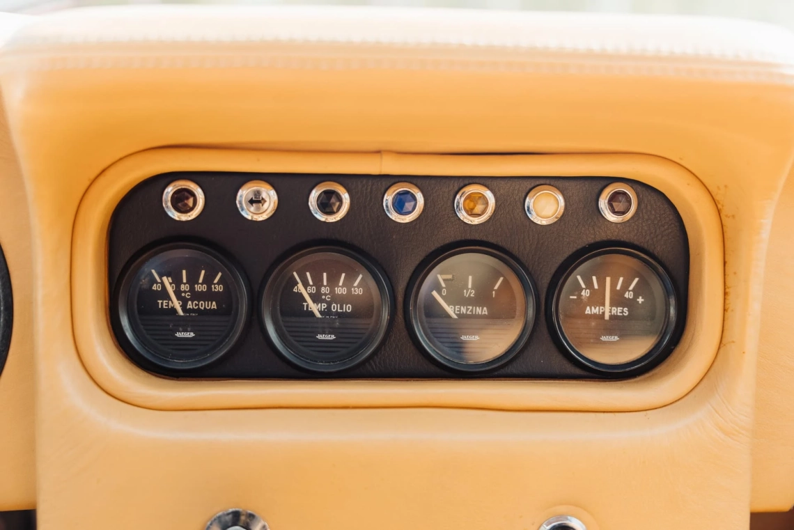 Lamborghini 400 GT 2+2 Touring 1968 16