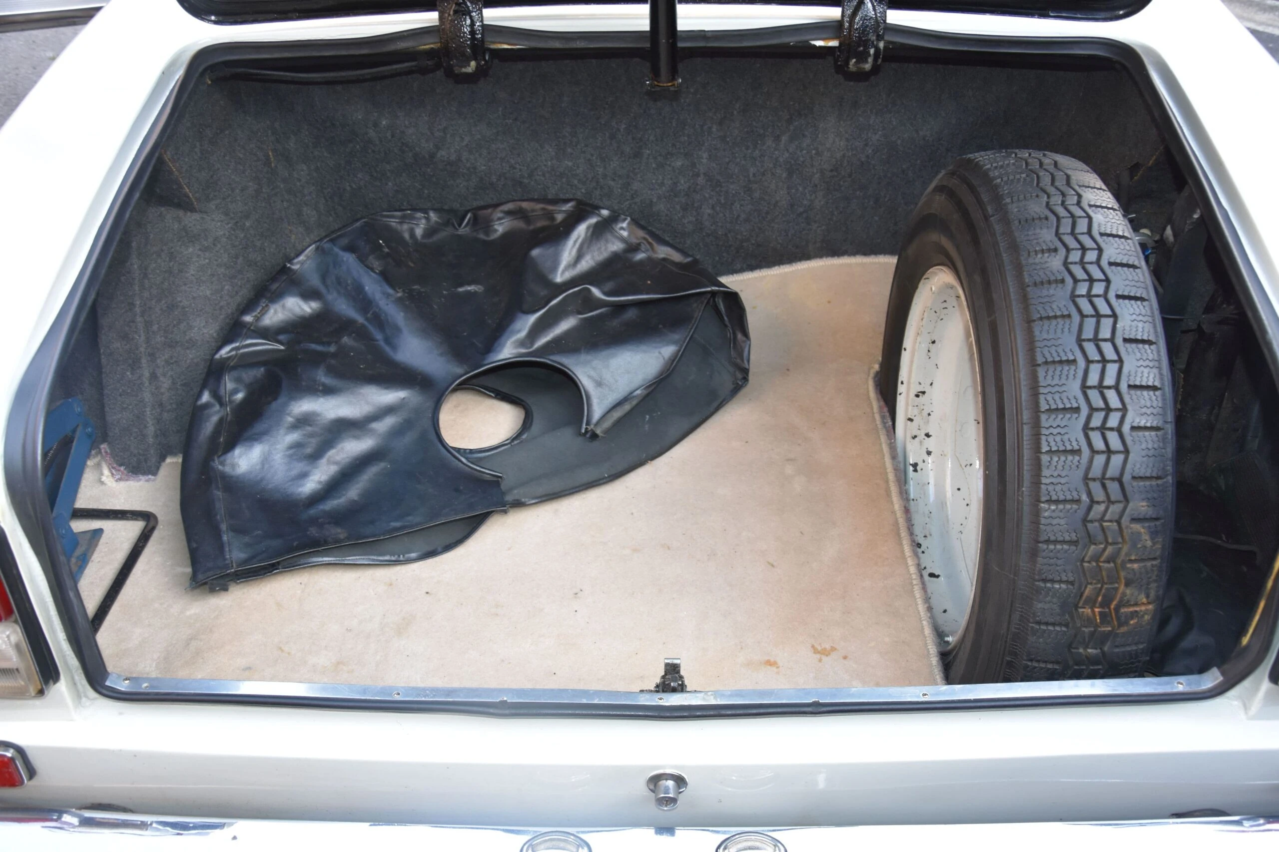 Lancia Flavia Convertible Vignale 1962 16