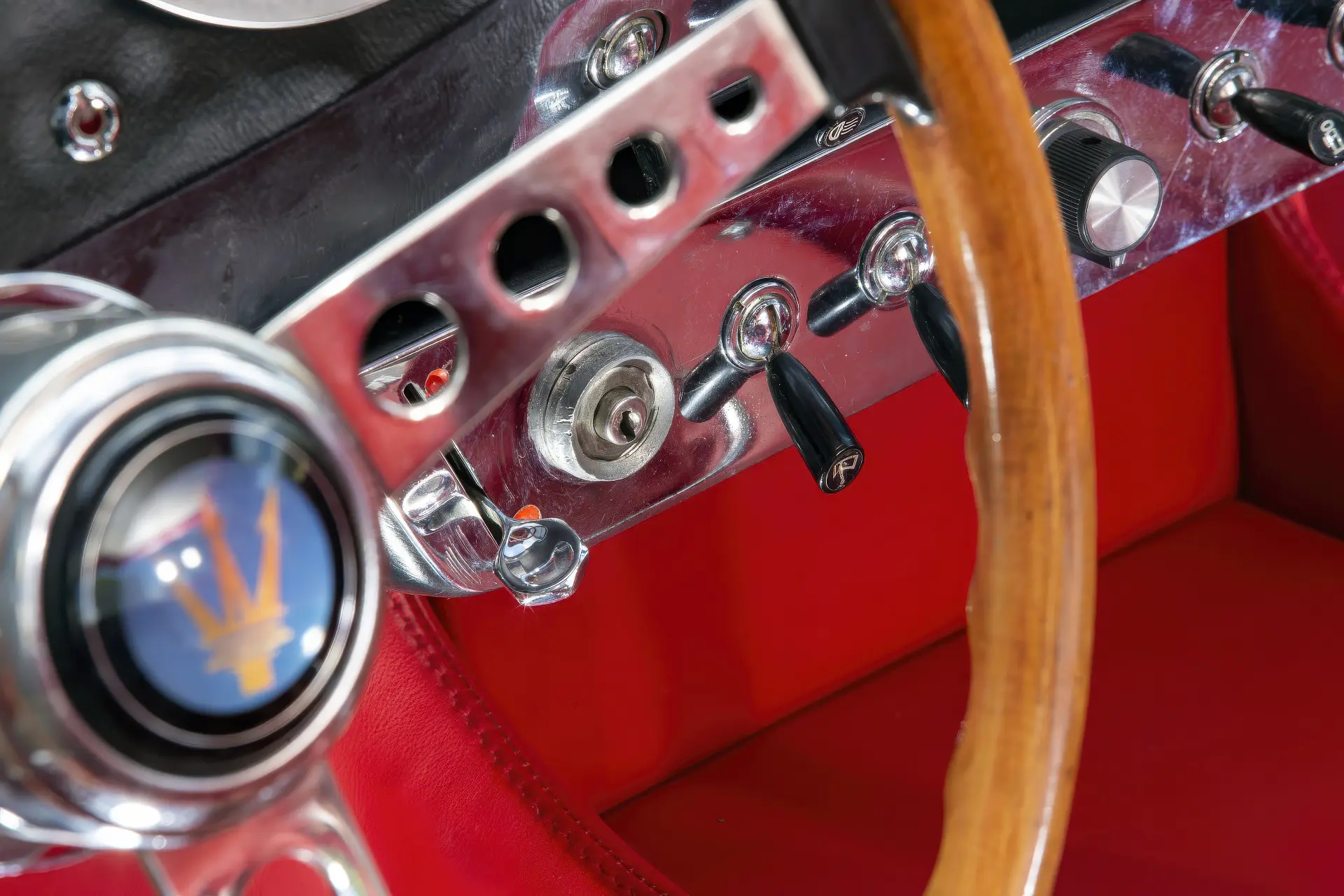 Maserati Mexico 4700 coupé (Frua) - 1968-24