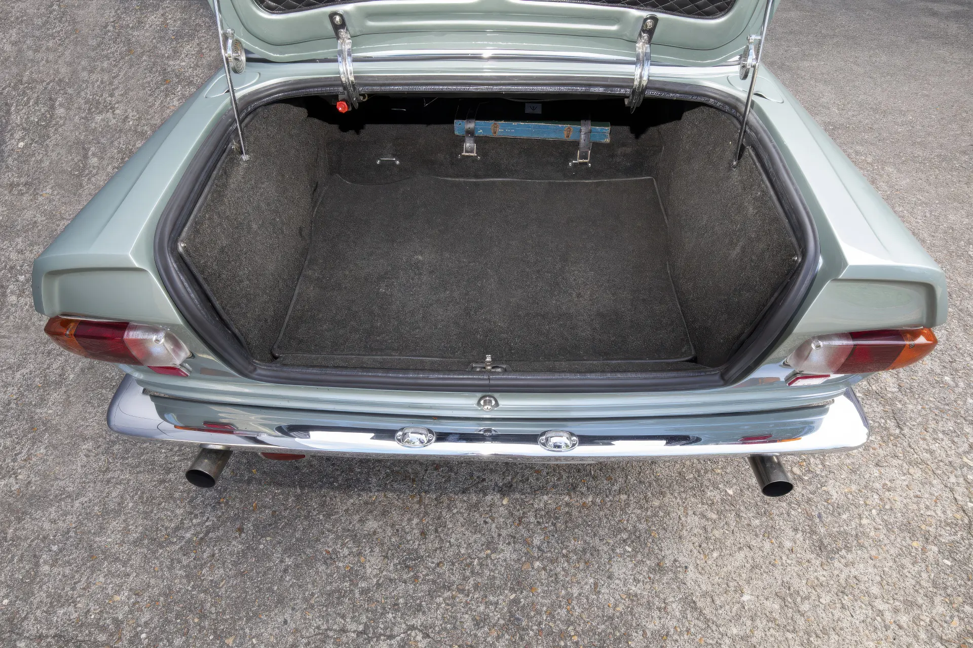 Maserati Mexico 4700 coupé (Frua) - 1968-25