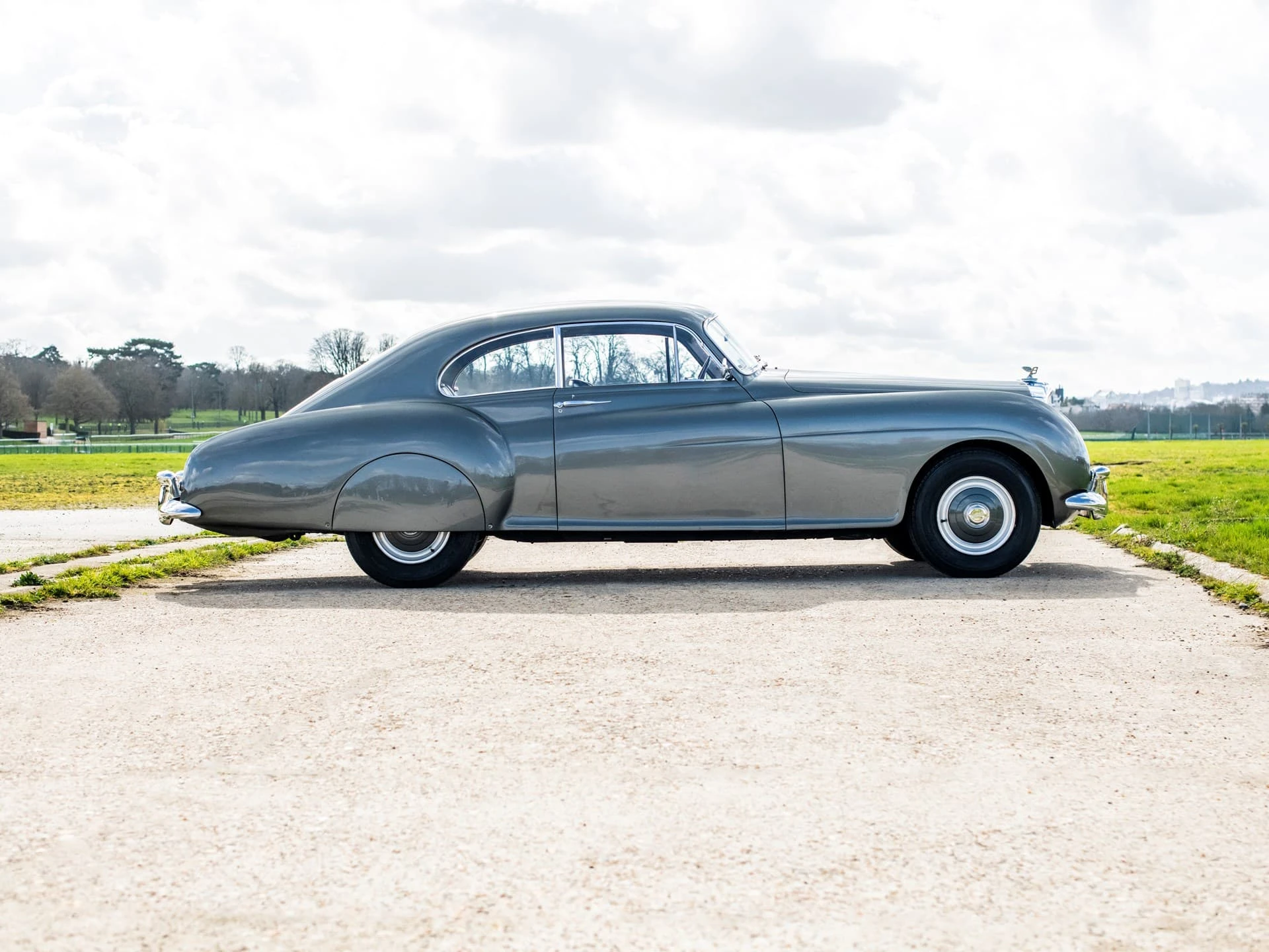 Bentley R-Type Continental Fastback Sports Saloon H.J. Mulliner 1952 5