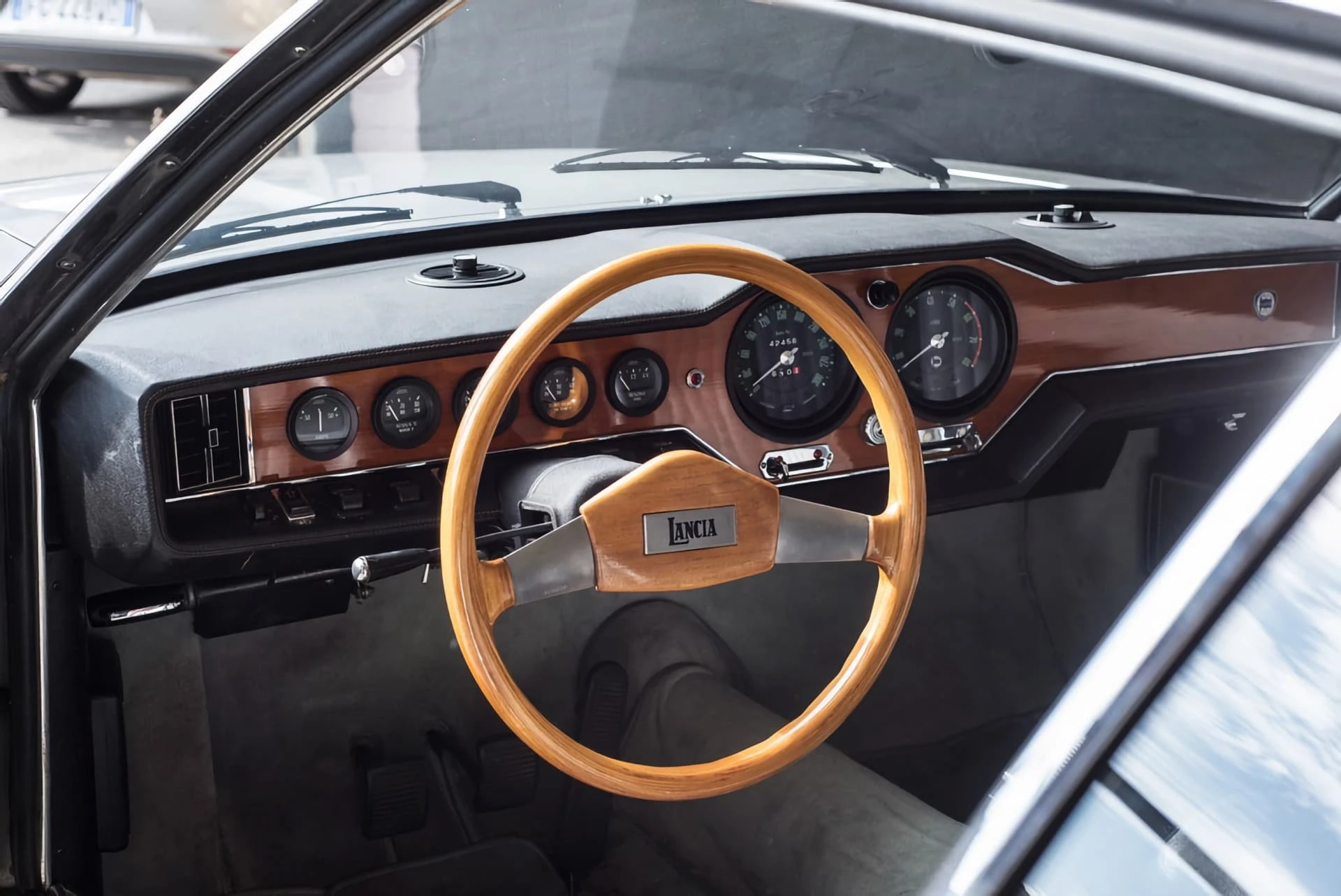 Lancia Marica Ghia 1969 2