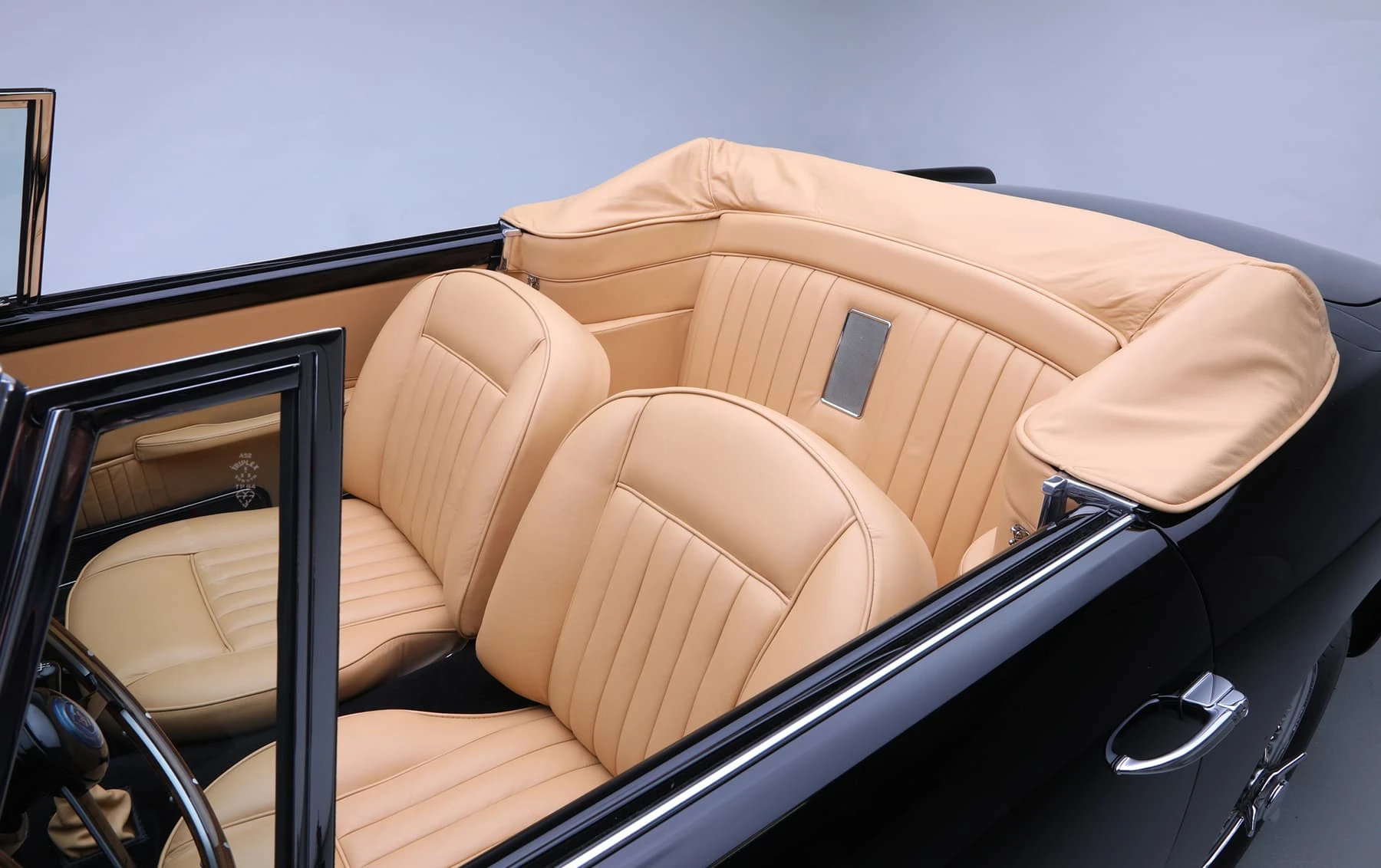 Aston Martin DB5 Convertible 1965 17