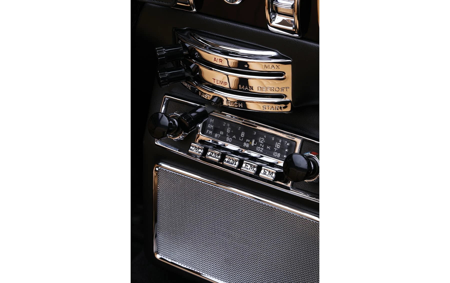 Aston Martin DB5 Convertible 1965 26