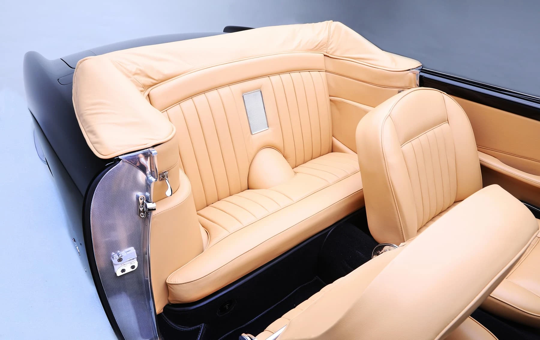 Aston Martin DB5 Convertible 1965 31