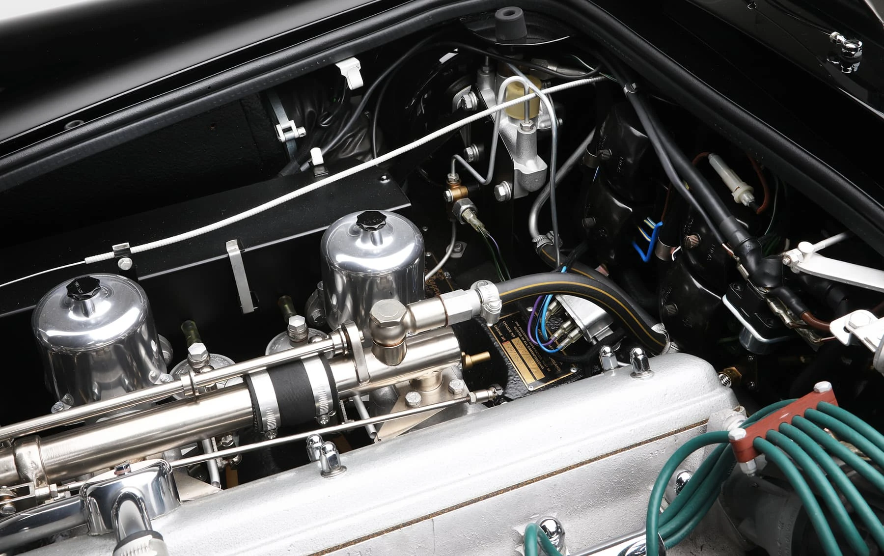 Aston Martin DB5 Convertible 1965 38