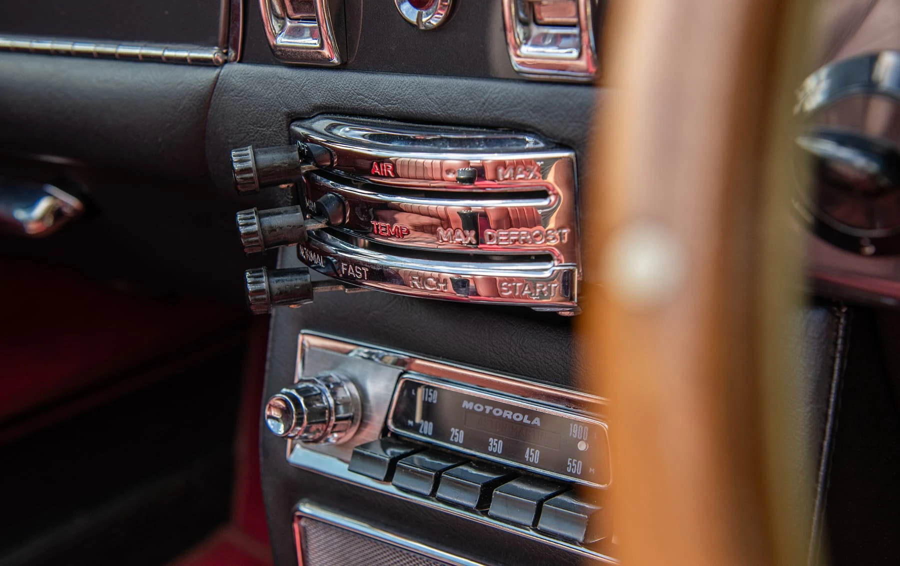 Aston Martin DB5 Convertible (Touring) - 1965 25