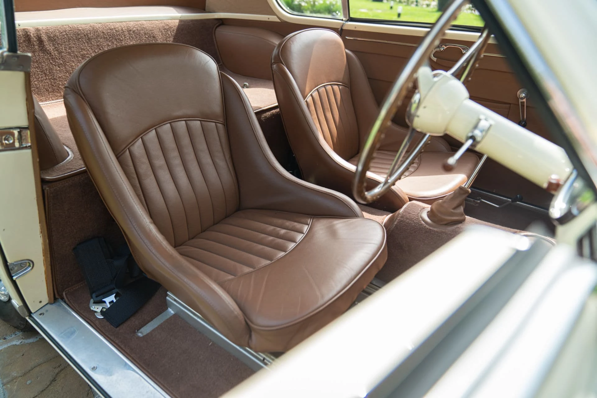 Ferrari 195 Inter Coupé Ghia 1951 40