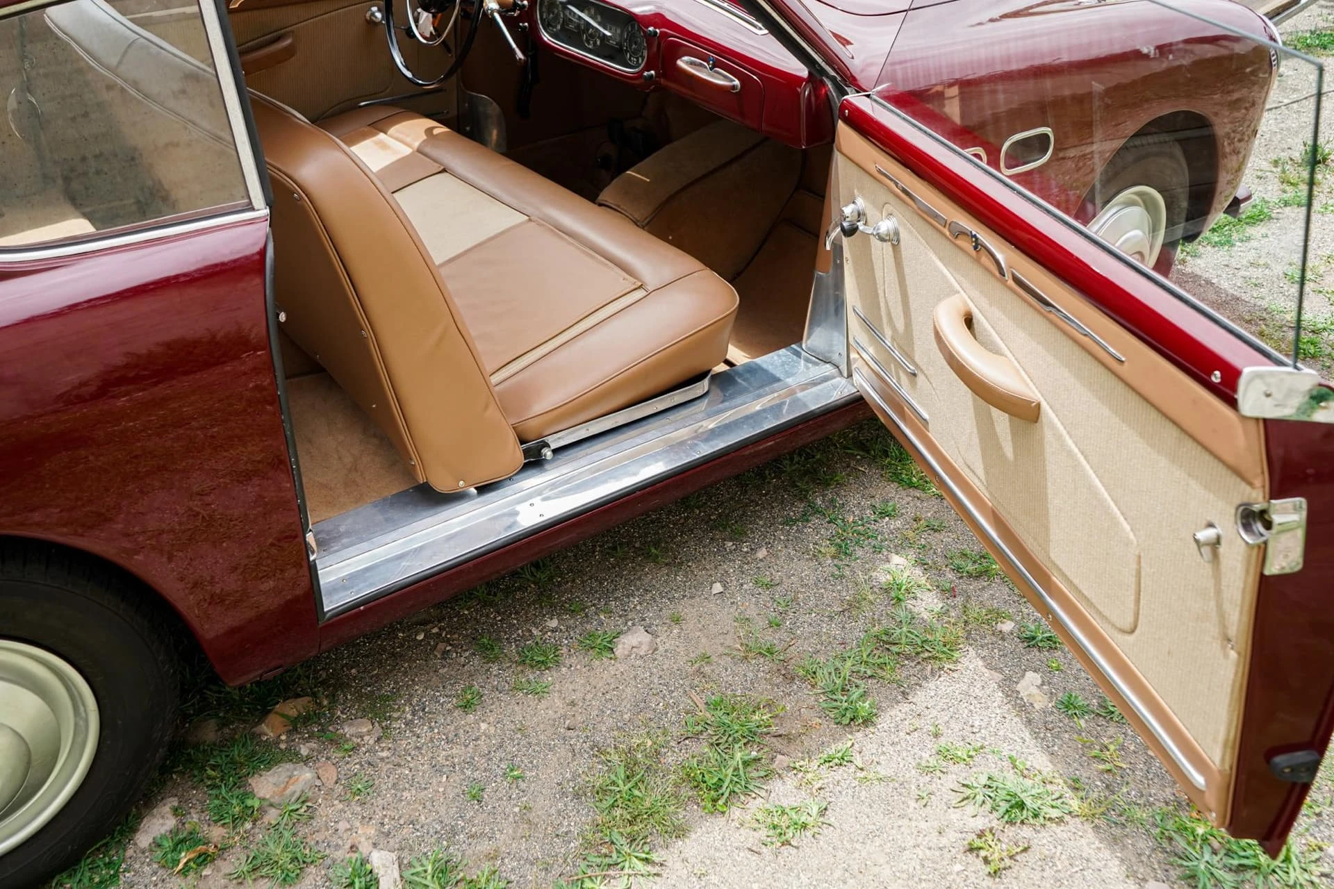 Siata Daina Coupé 1800 (Stabilimenti Farina) - 1951 - 56