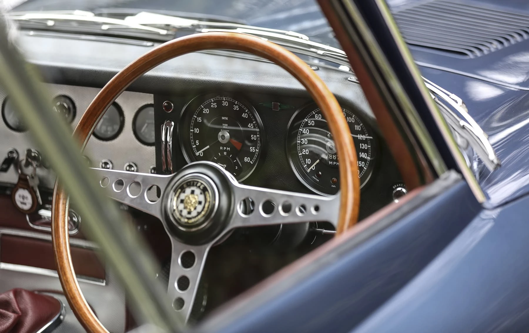 Jaguar E-Type Series I 1961 25