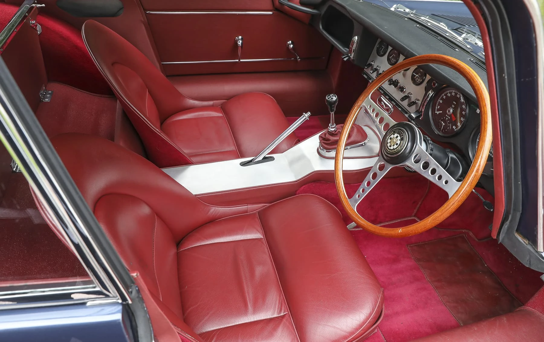 Jaguar E-Type Series I 1961 26