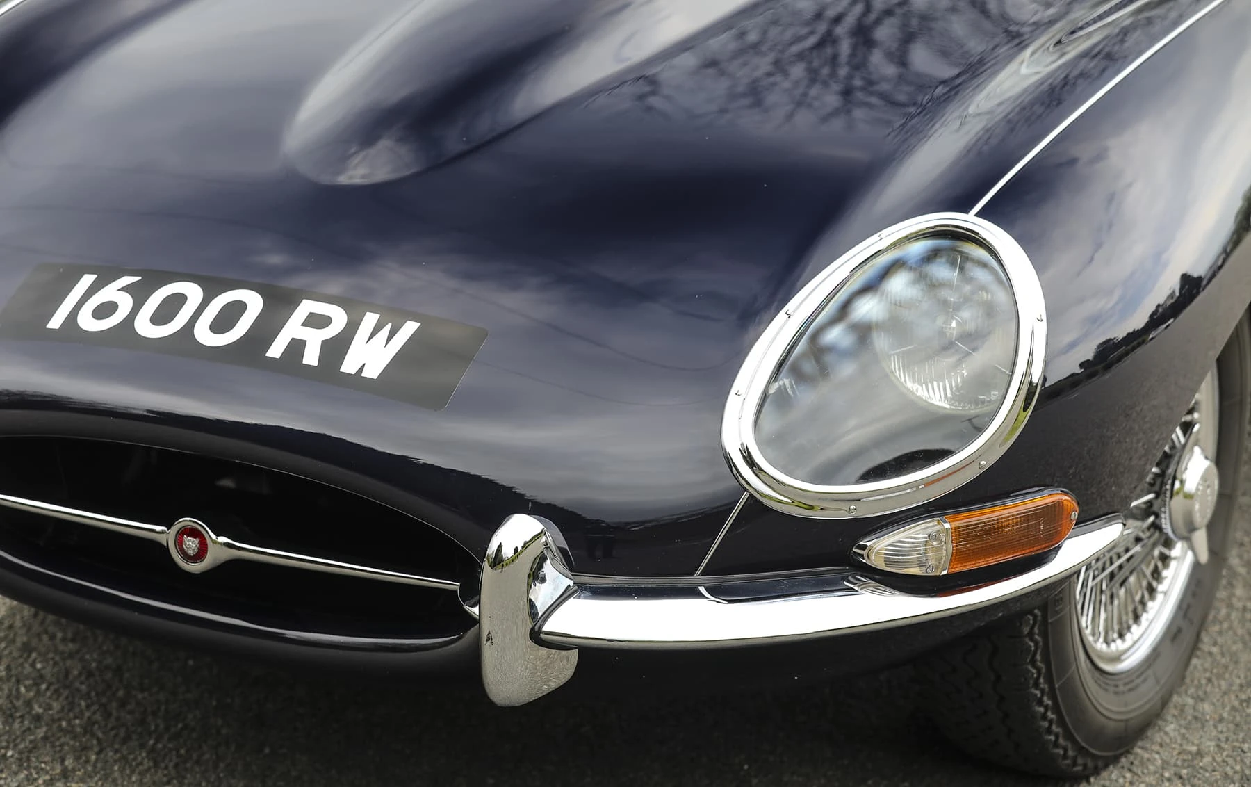 Jaguar E-Type Series I 3.8-Litre Roadster (1961) 19