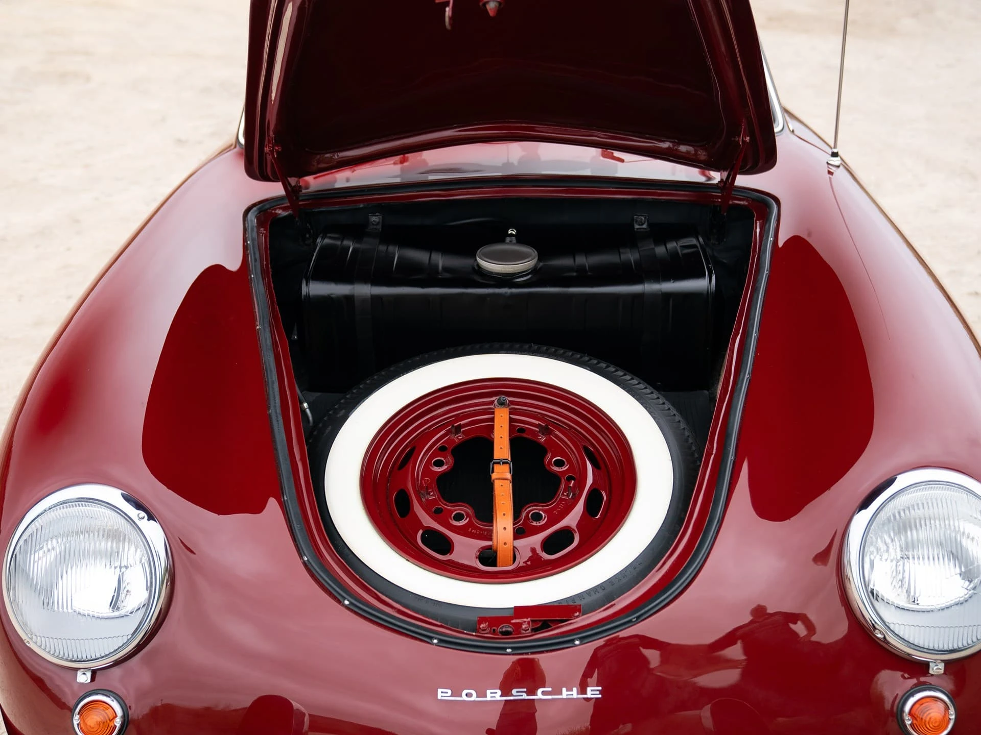 Porsche 356 Cabriolet (Heuer-Gläser) - 1953 72