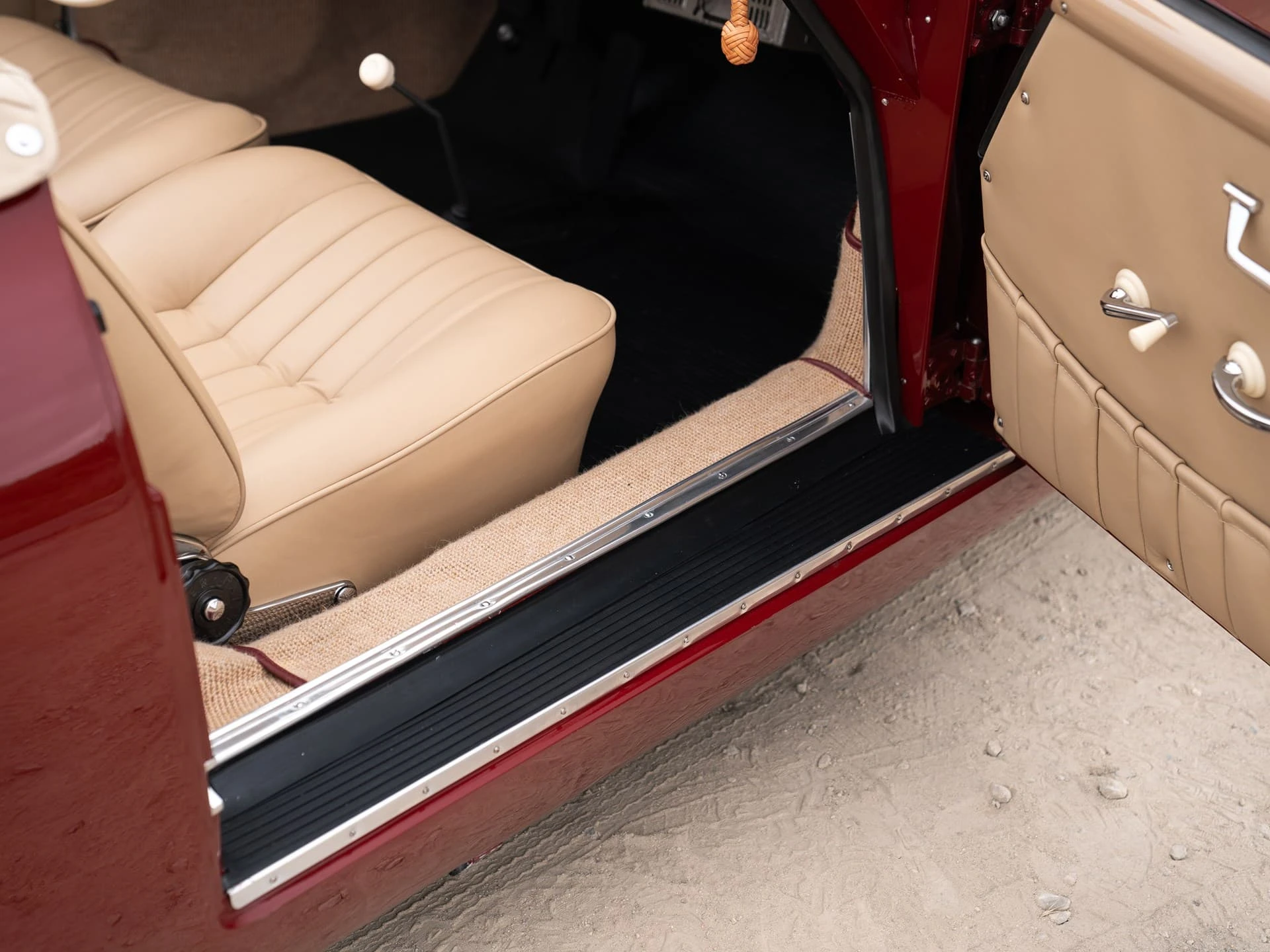 Porsche 356 Cabriolet (Heuer-Gläser) - 1953 92