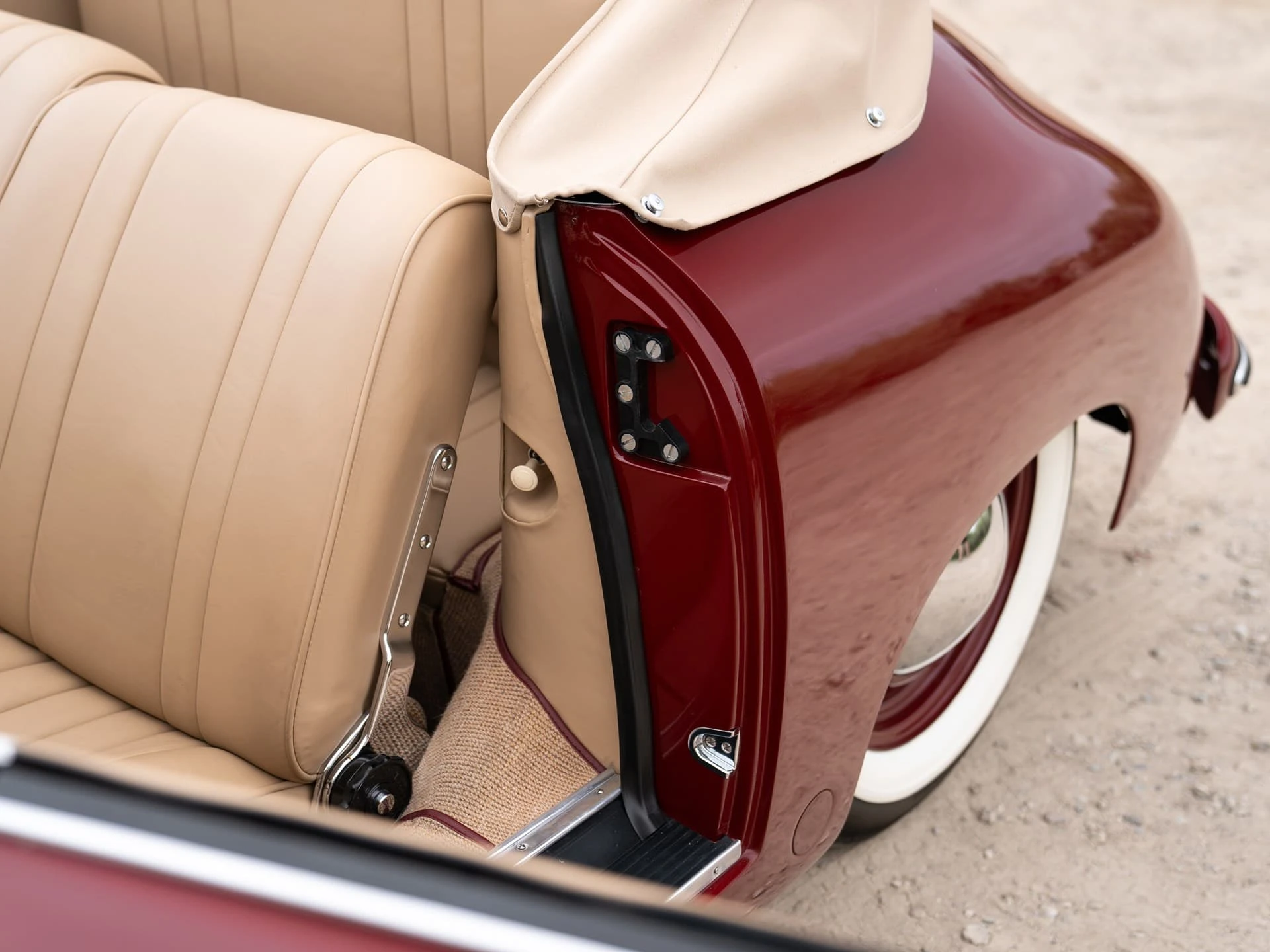 Porsche 356 Cabriolet (Heuer-Gläser) - 1953 93