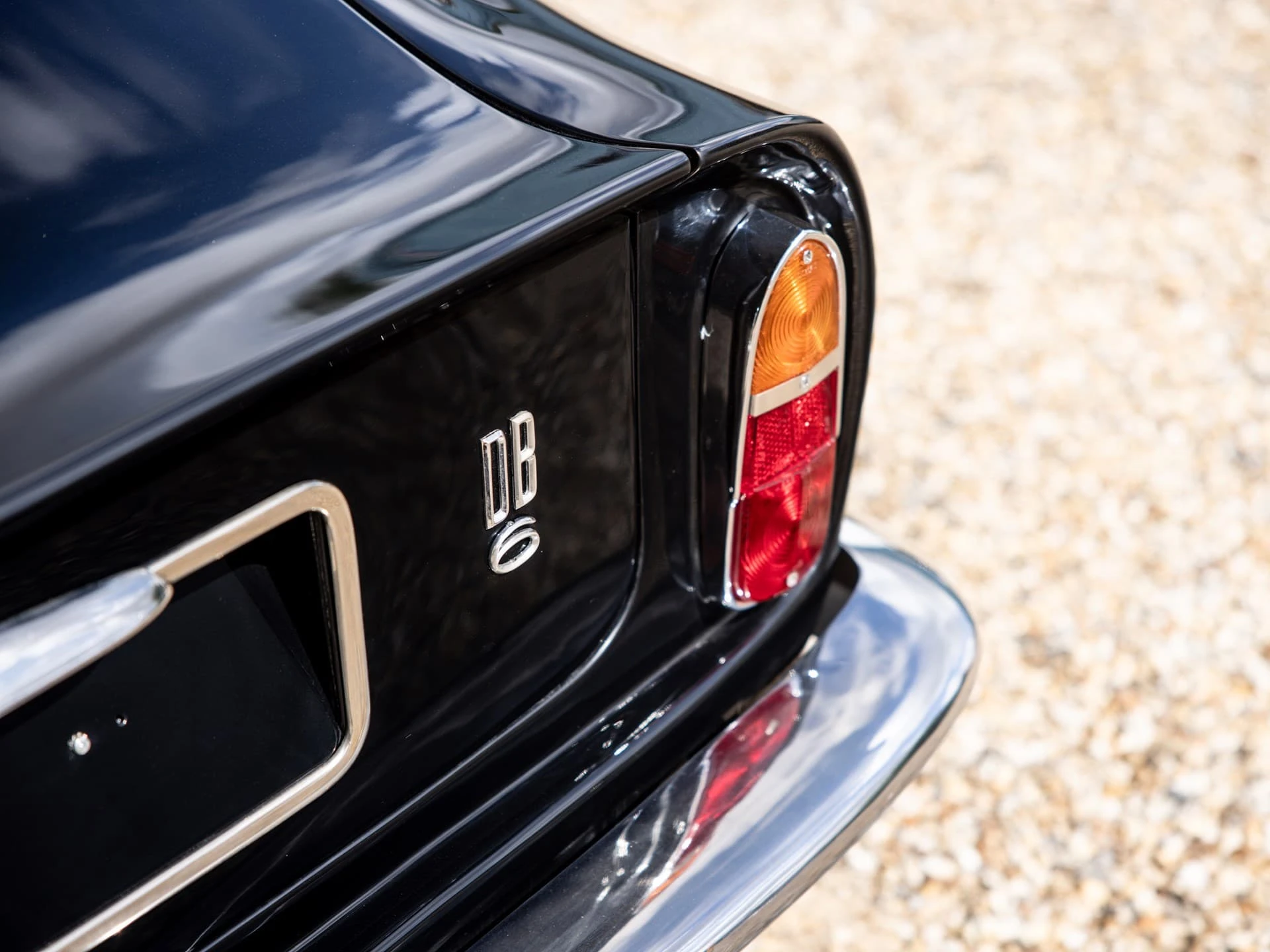 Aston Martin DB6 Vantage 1966 26