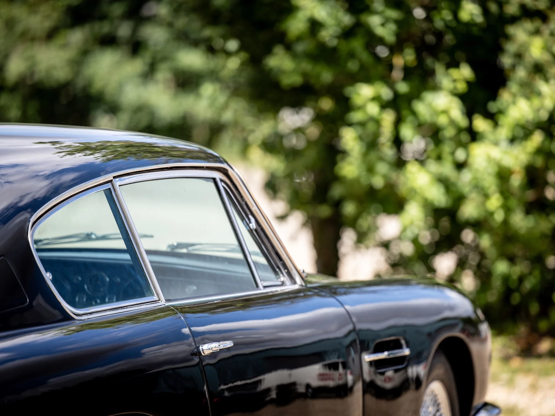 Aston Martin DB6 Vantage 1966 37