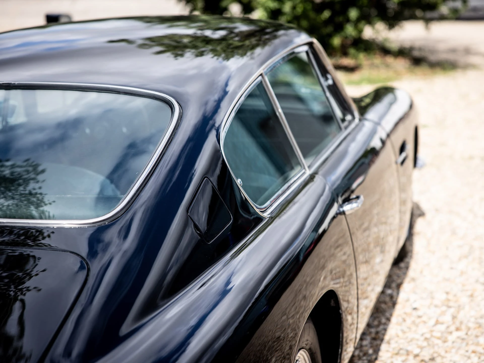 Aston Martin DB6 Vantage 1966 38