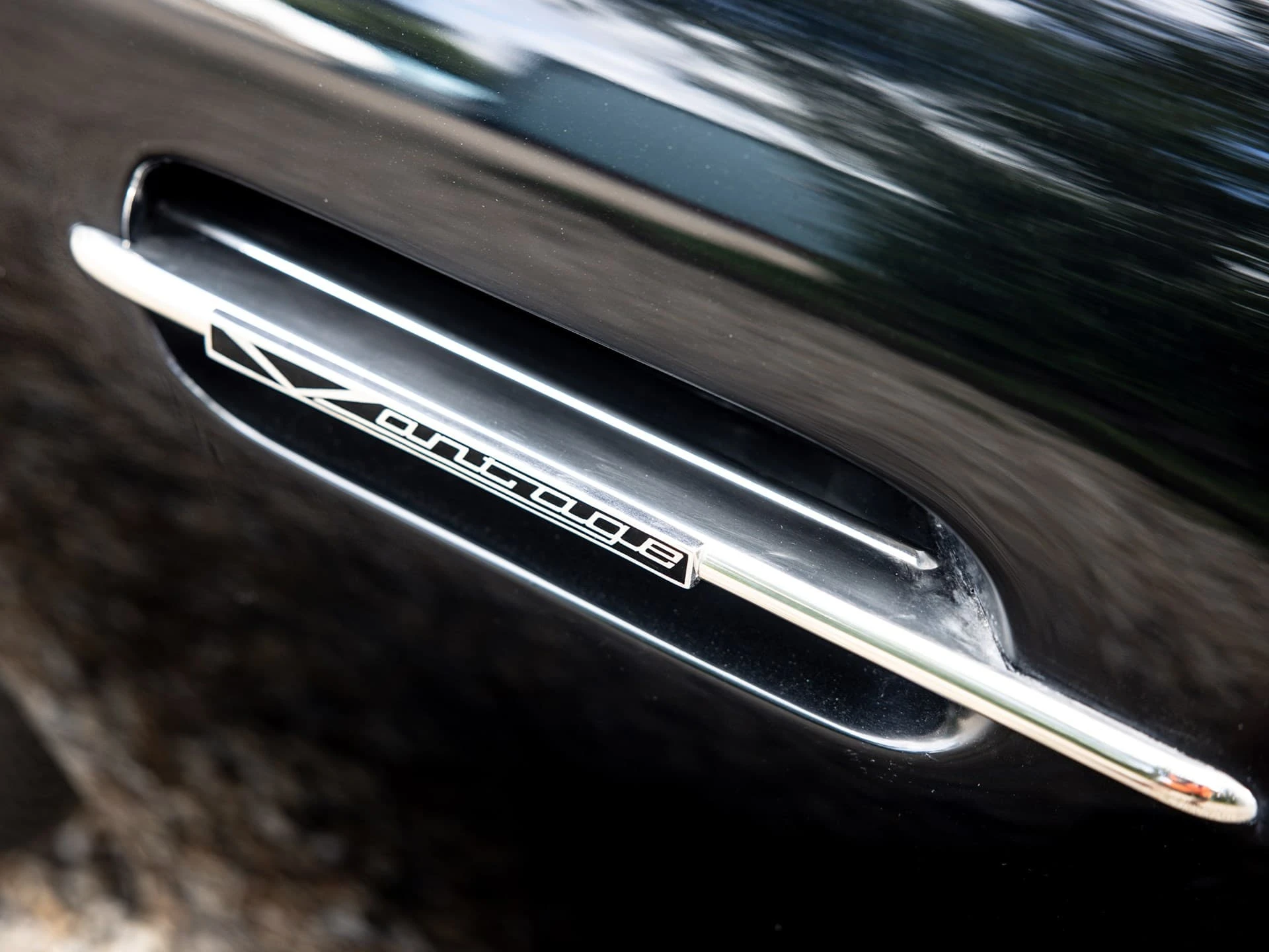 Aston Martin DB6 Vantage 1966 44