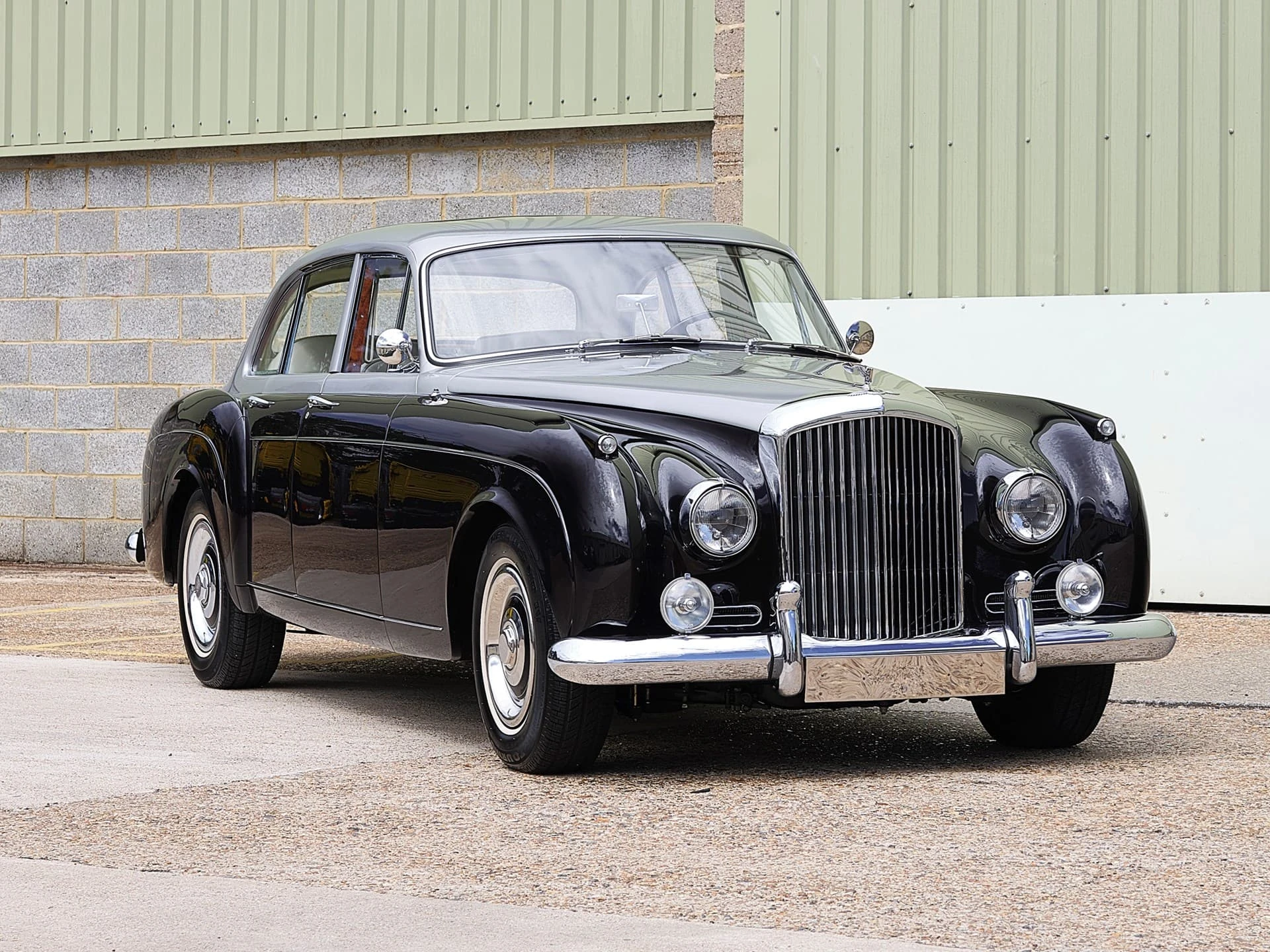 Bentley S1 Continental 'Flying Spur' Sports Saloon (H.J. Mulliner) - 1957 1