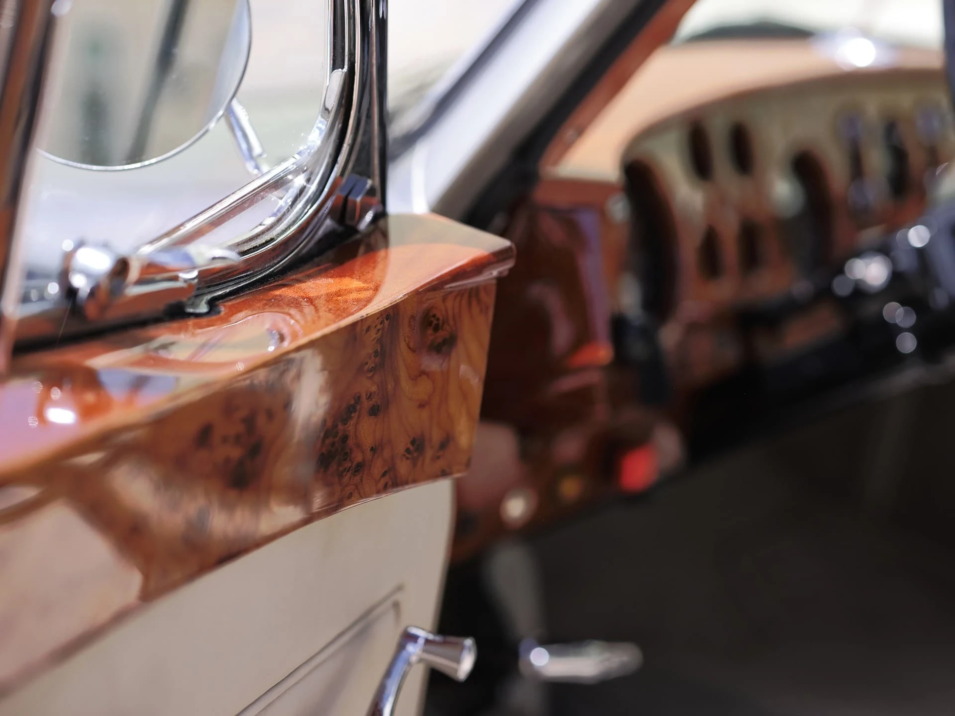 Bentley S1 Continental 'Flying Spur' Sports Saloon (H.J. Mulliner) - 1957 13