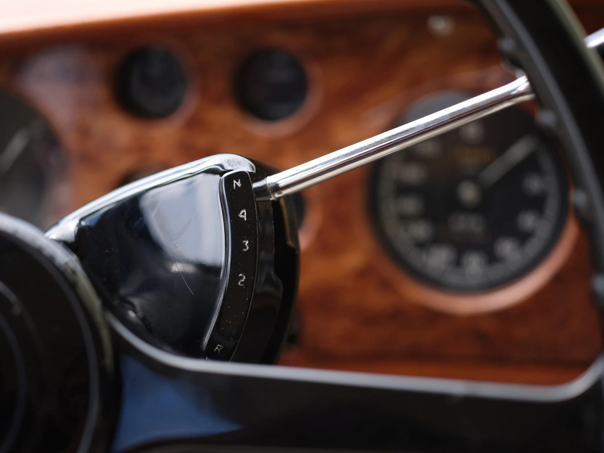 Bentley S1 Continental 'Flying Spur' Sports Saloon (H.J. Mulliner) - 1957 17