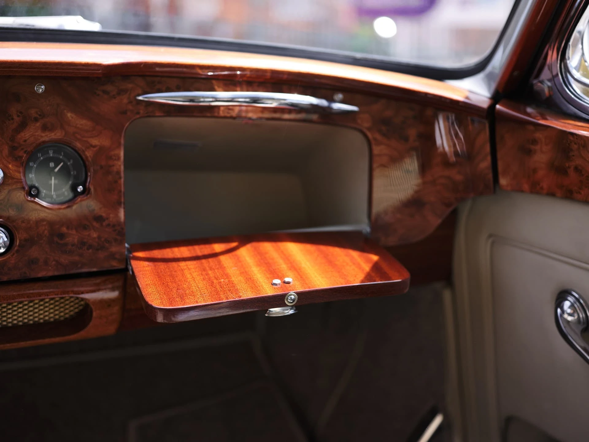 Bentley S1 Continental 'Flying Spur' Sports Saloon (H.J. Mulliner) - 1957 18