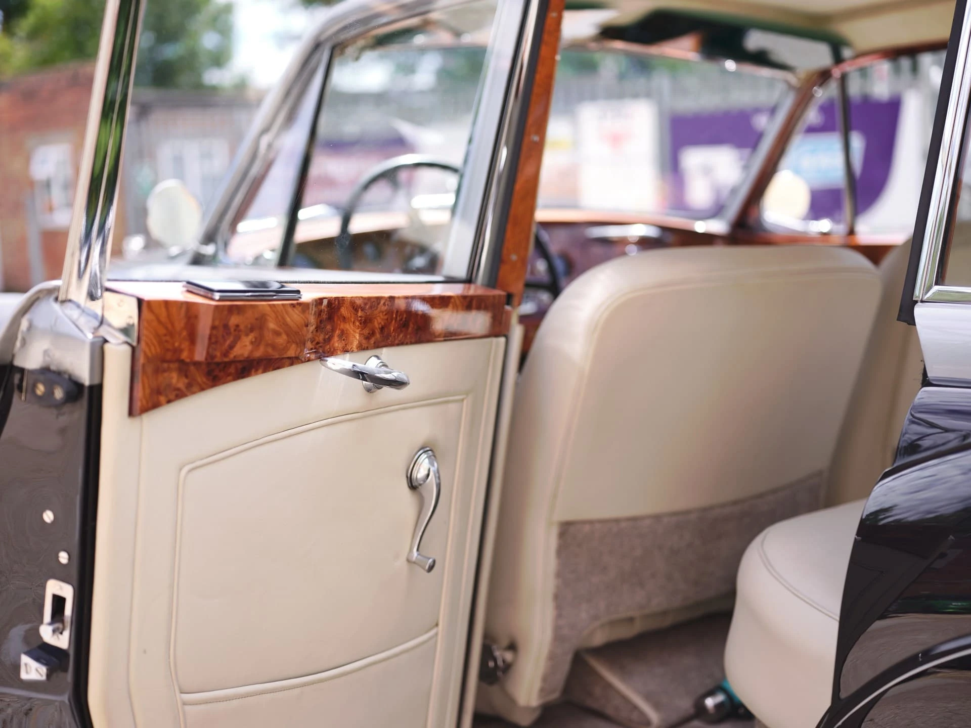 Bentley S1 Continental 'Flying Spur' Sports Saloon (H.J. Mulliner) - 1957 19