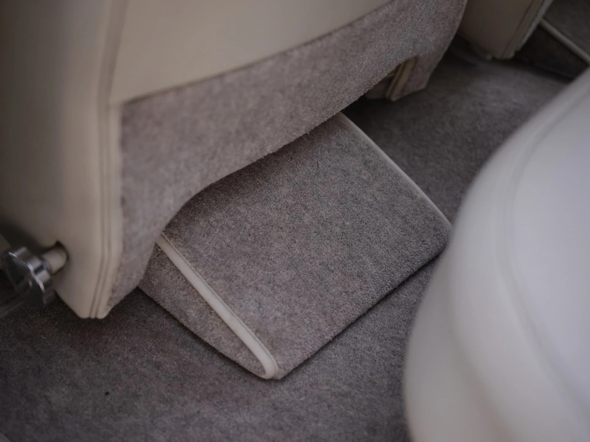 Bentley S1 Continental 'Flying Spur' Sports Saloon (H.J. Mulliner) - 1957 21