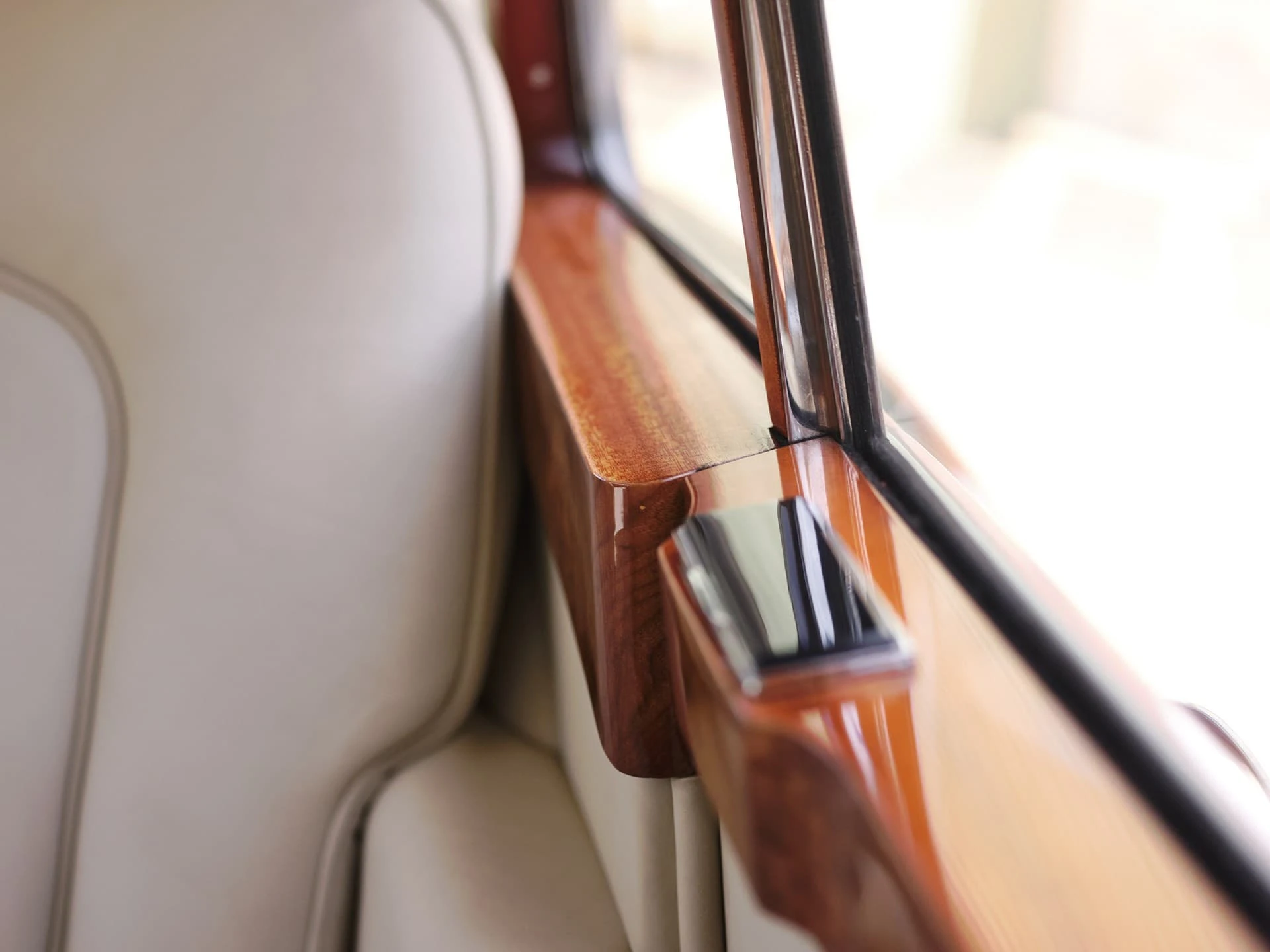 Bentley S1 Continental 'Flying Spur' Sports Saloon (H.J. Mulliner) - 1957 25