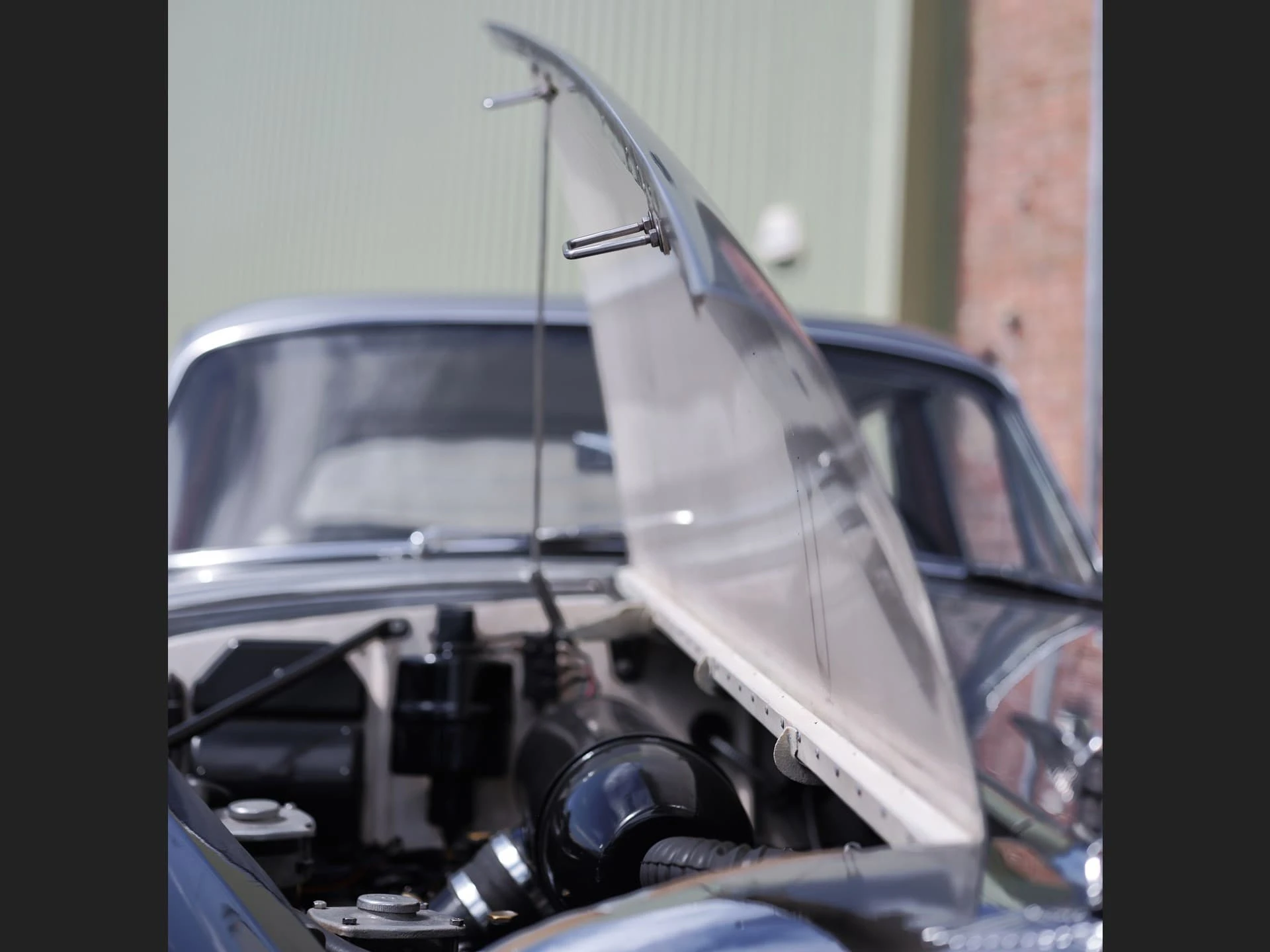 Bentley S1 Continental 'Flying Spur' Sports Saloon (H.J. Mulliner) - 1957 44