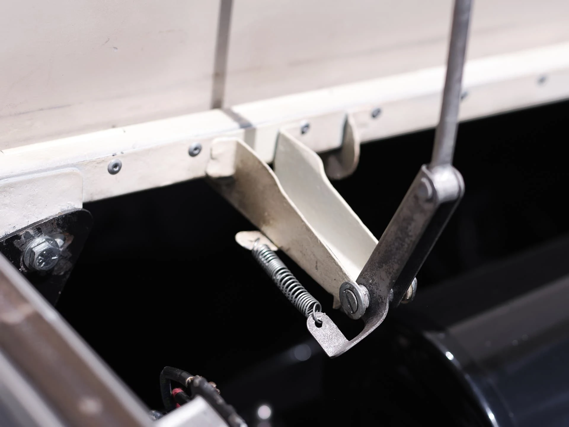 Bentley S1 Continental 'Flying Spur' Sports Saloon (H.J. Mulliner) - 1957 45