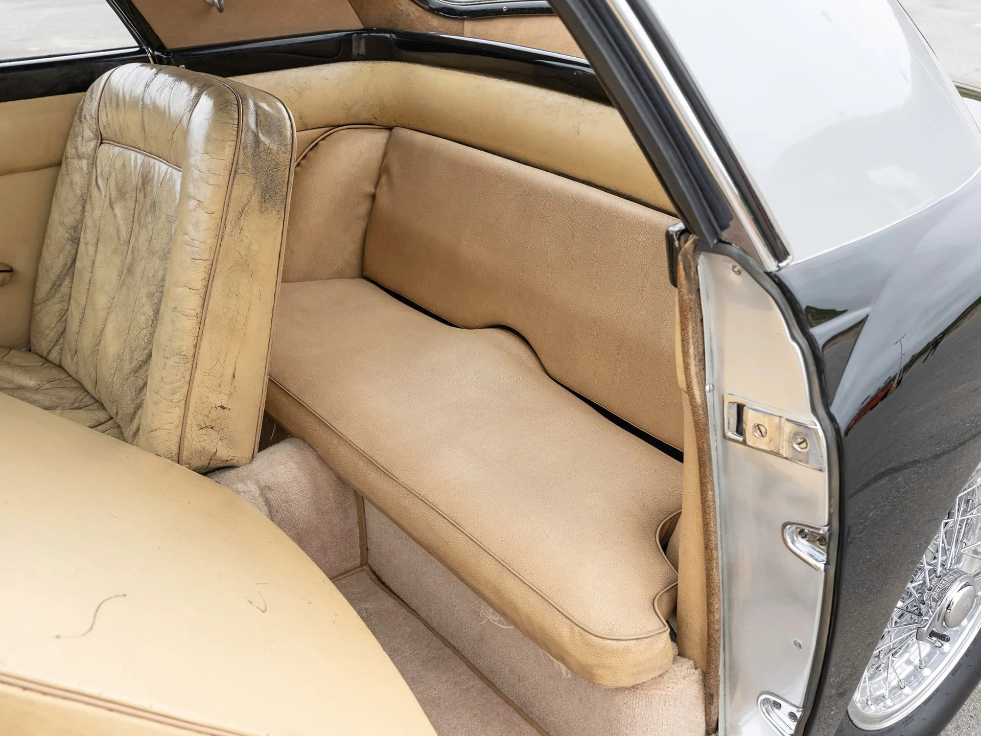 Ferrari 212 Inter 'Supergioiello' Coupé (Ghia) - 1951 15