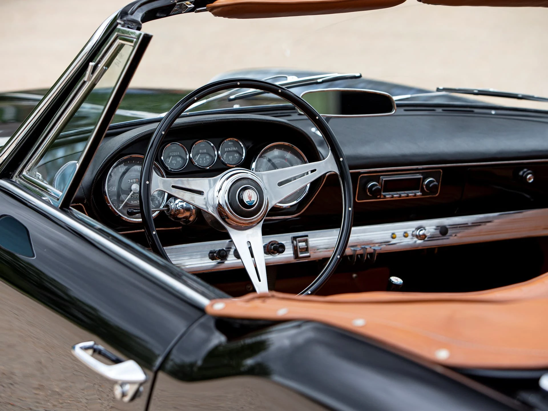 Maserati 3500 GT Spyder 'Pre-Production' (Vignale) - 1960 14