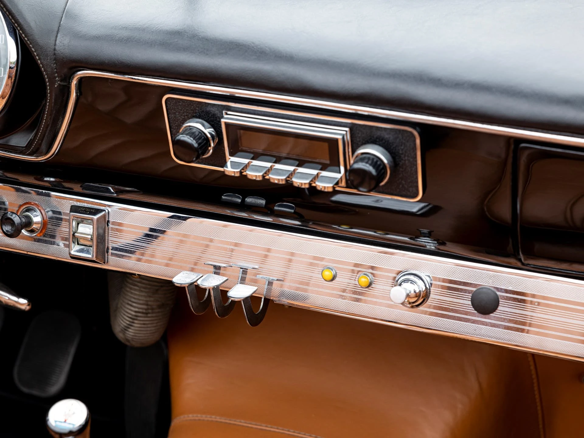 Maserati 3500 GT Spyder 'Pre-Production' (Vignale) - 1960 17