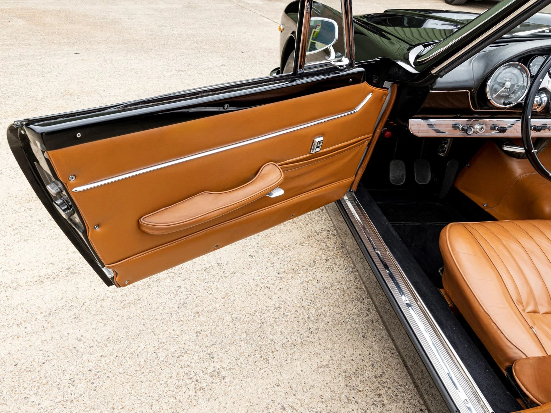 Maserati 3500 GT Spyder 'Pre-Production' (Vignale) - 1960 21