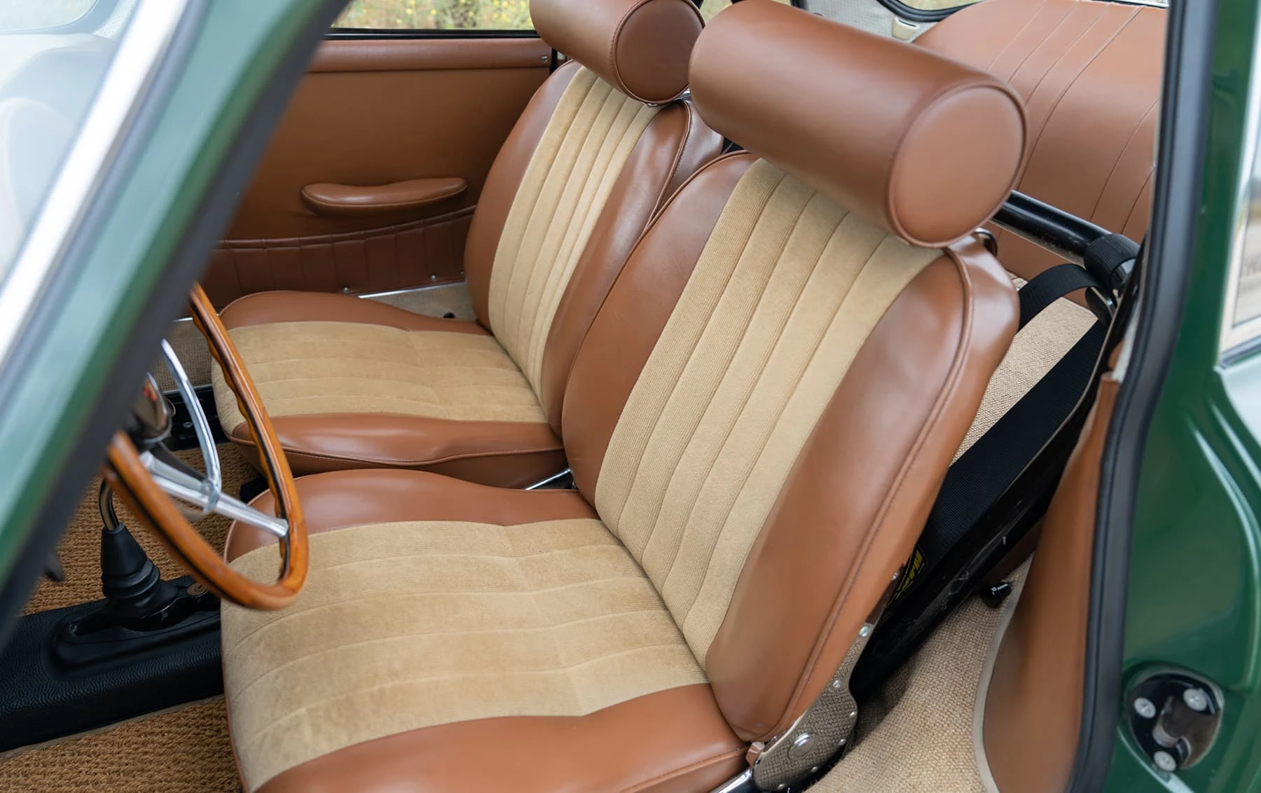 Porsche 356 C Carrera 2 Coupe (Reutter) - 1964 26