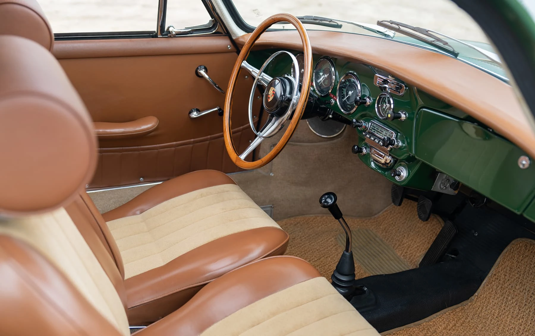 Porsche 356 C Carrera 2 Coupe (Reutter) - 1964 34