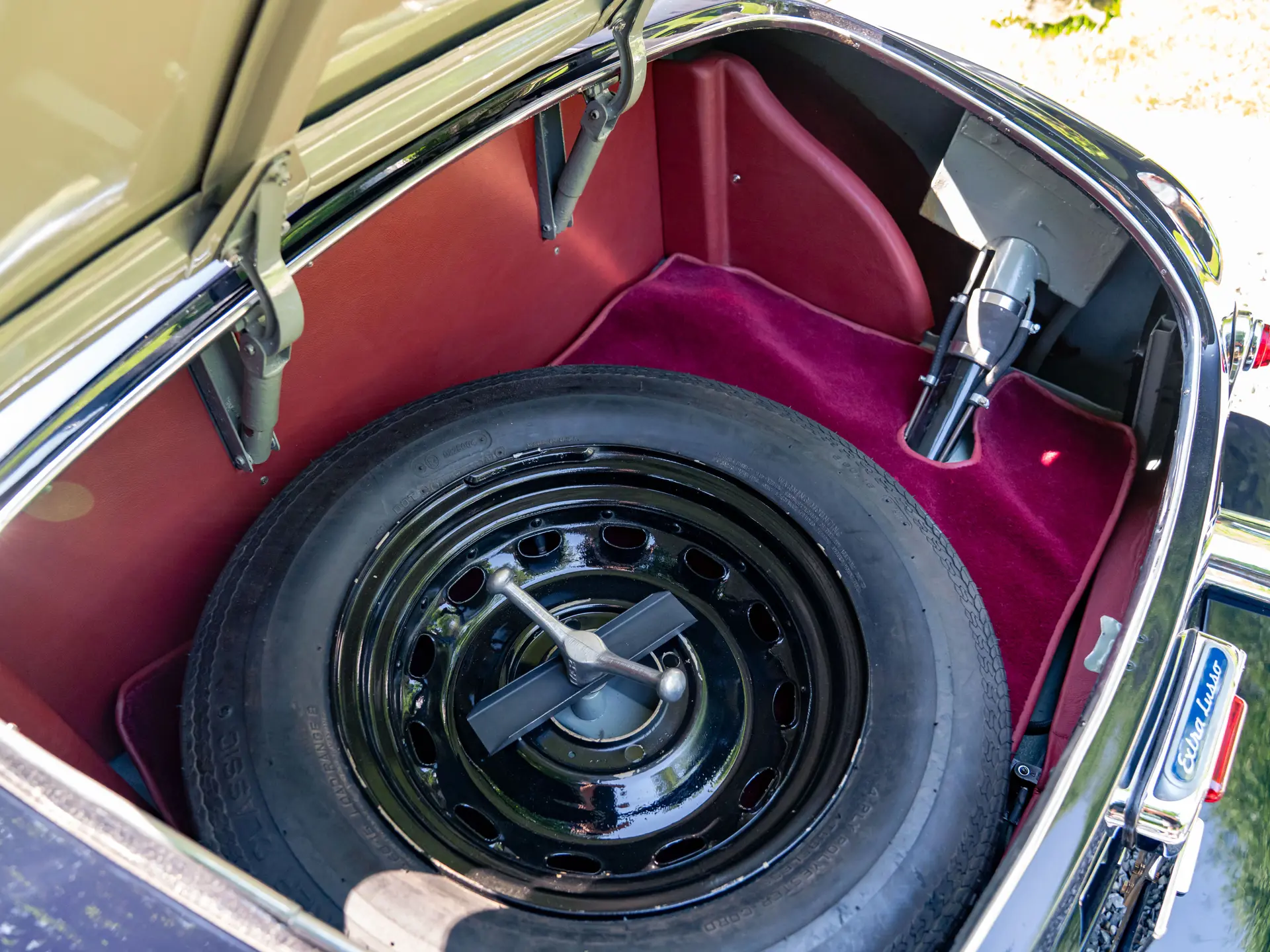 Simca-Abarth 8 Sport Cabriolet (Stabilimenti Farina - Facel Metallon) - 1951-53