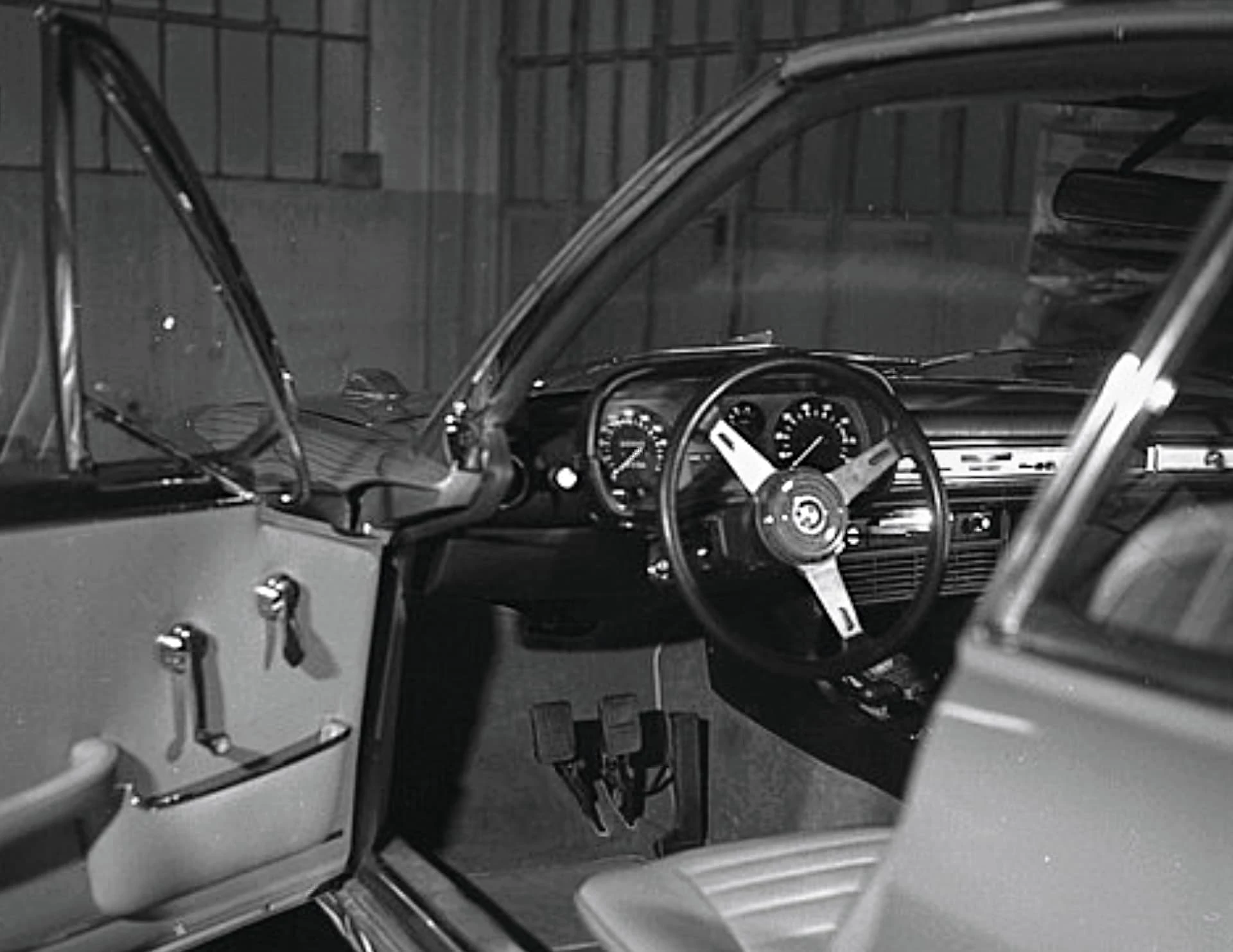 BMW 2002 GT4 Coupé (Frua) - 1970 2