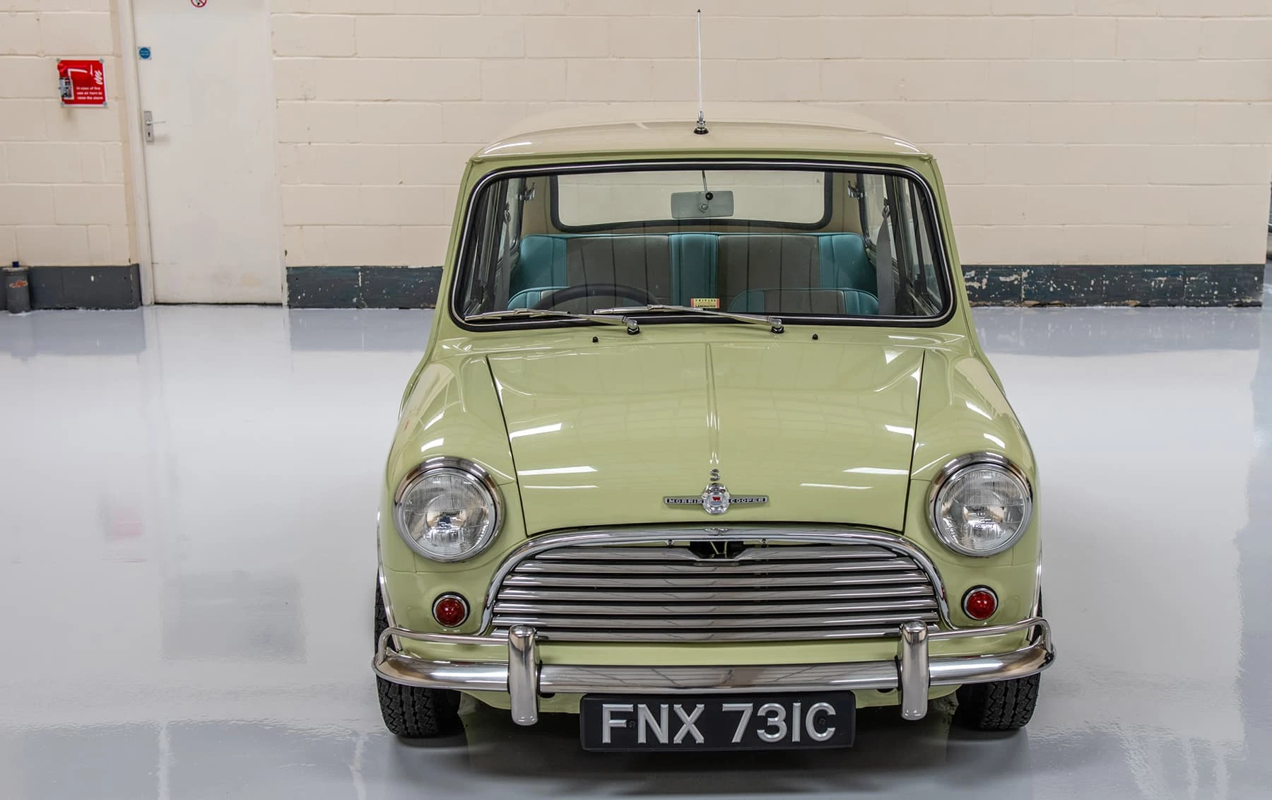Morris Mini Cooper S - 1965 12