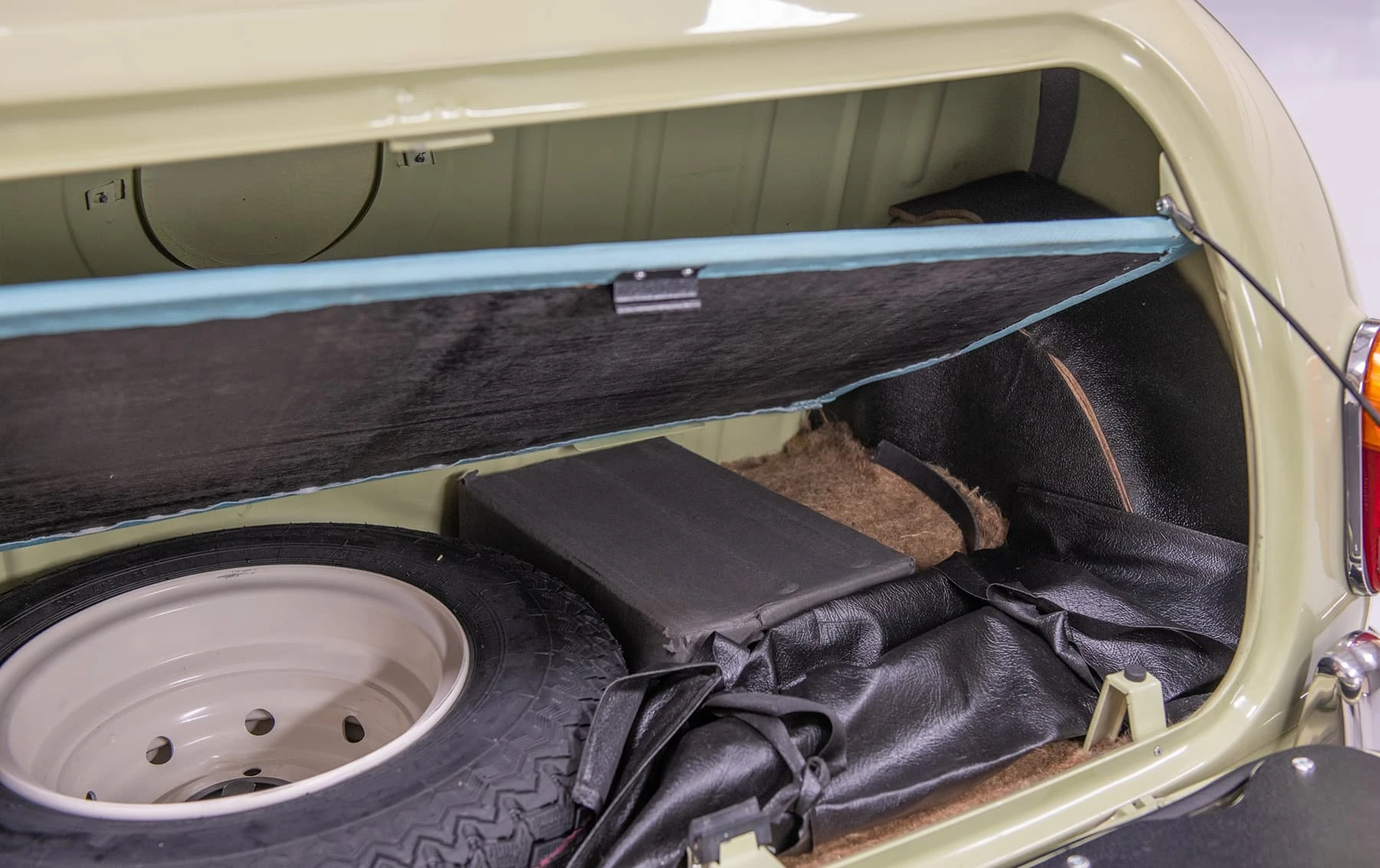 Morris Mini Cooper S - 1965 37